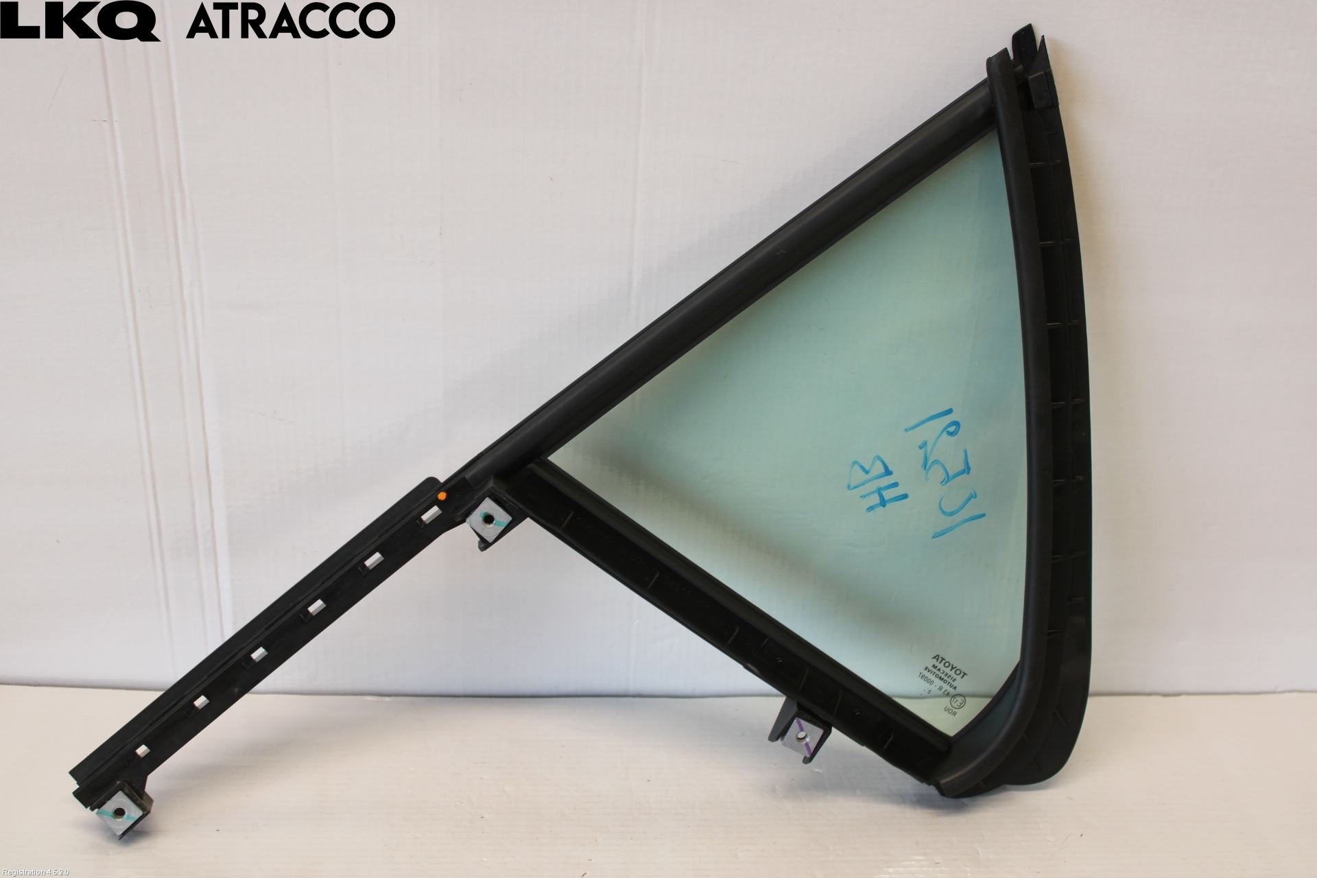 Toyota YARIS CROSS XP21 21- Dørrute Bak Høyre Trekant 4D