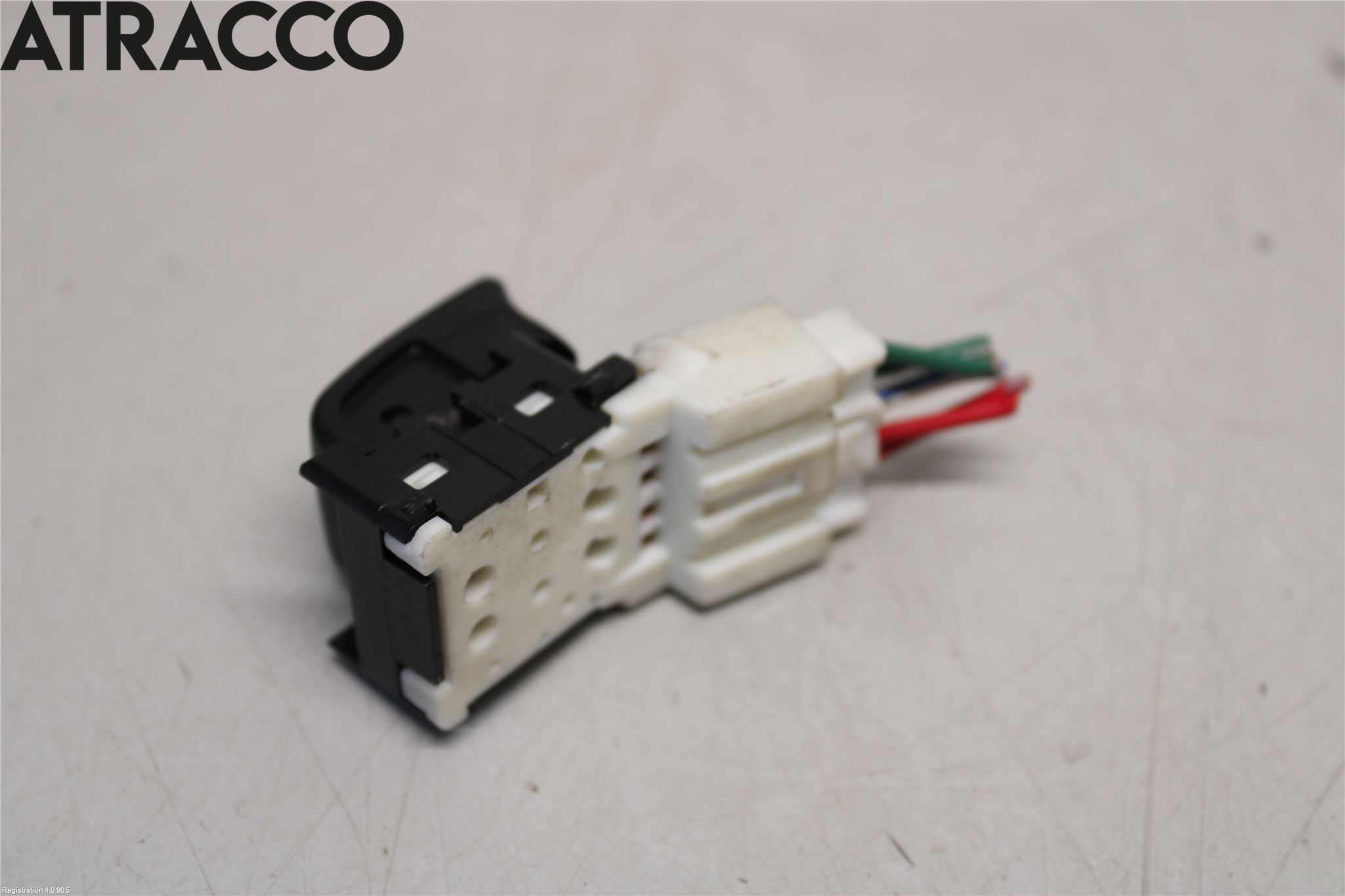 Suzuki LIANA Bryter Vindusheis