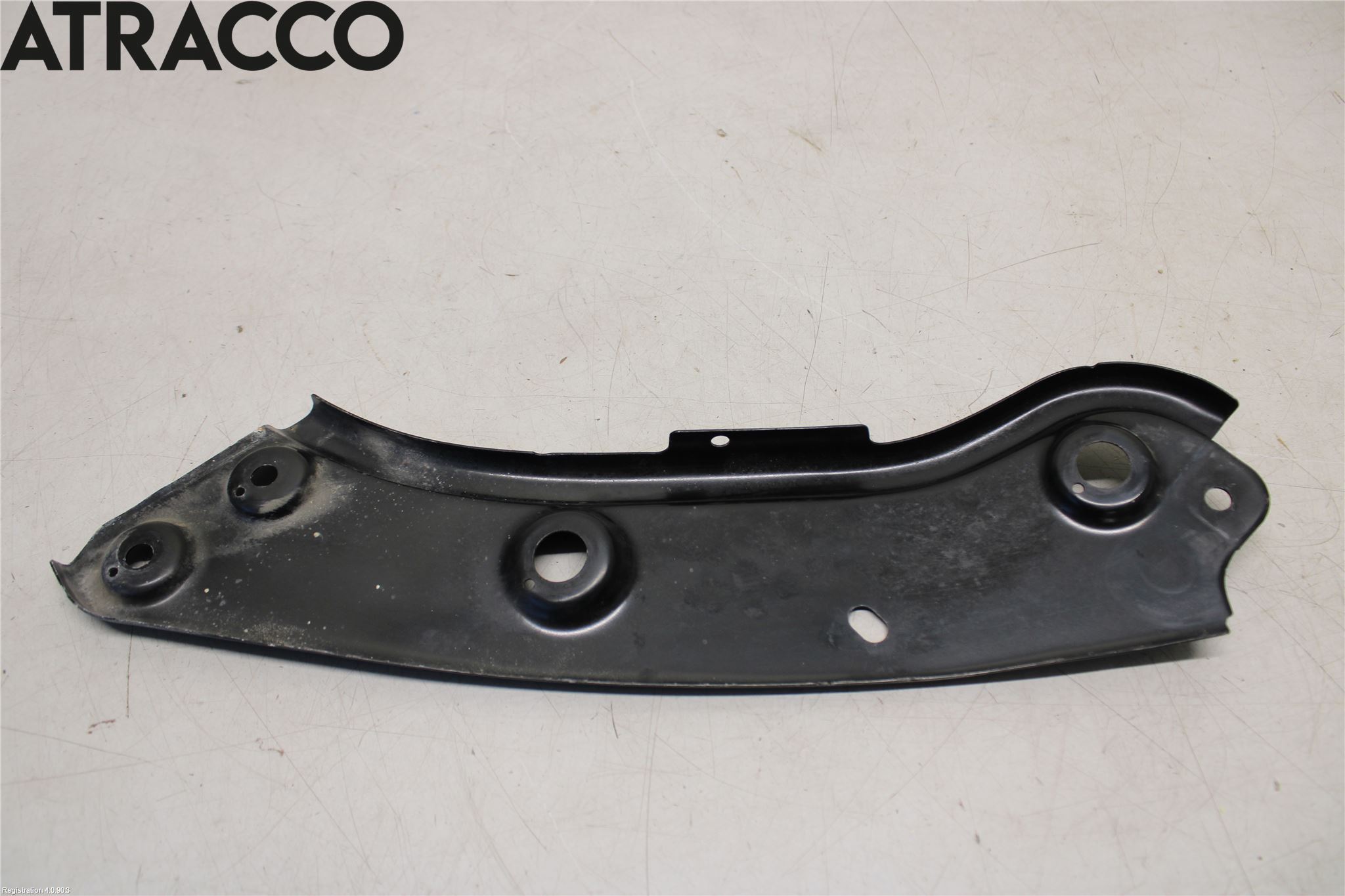 Volkswagen VW CADDY      04-10 Front Øvrig