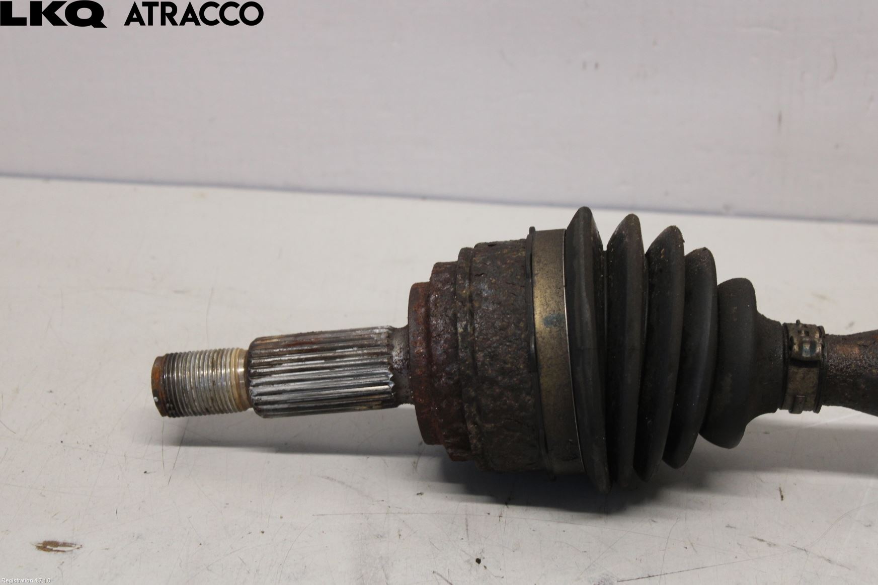 Ford TRANSIT CONNECT 09-13 Drivaksel Foran Kompl Høyre