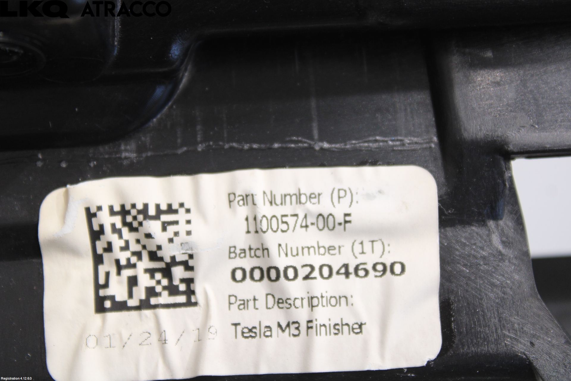 Tesla MODEL 3 17- Dashbord Kanal - Dyse