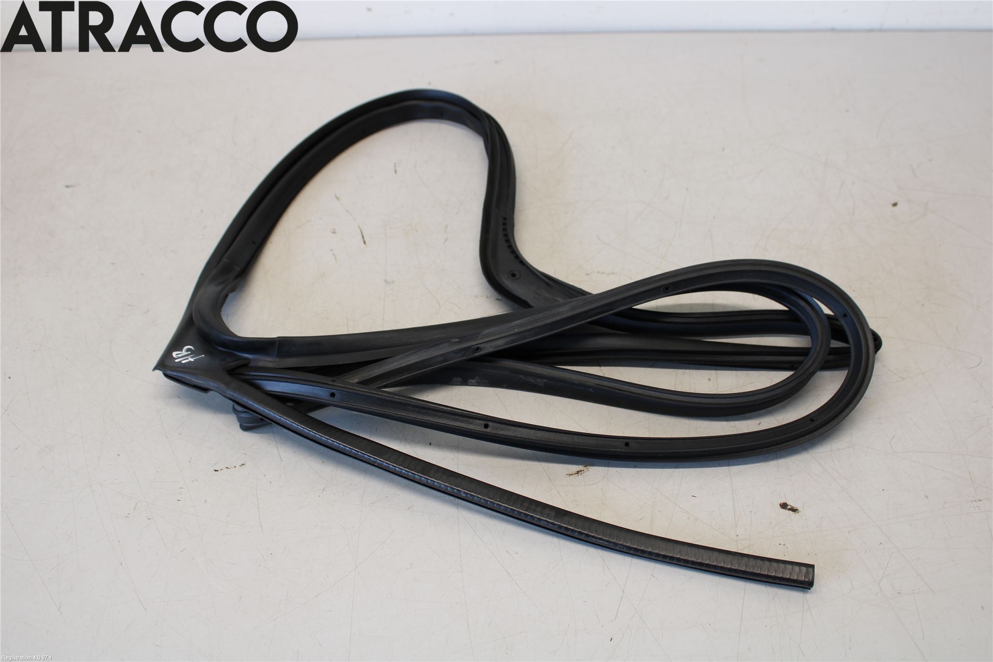 Suzuki SX4 S-CROSS 14-21 Dør Pakning