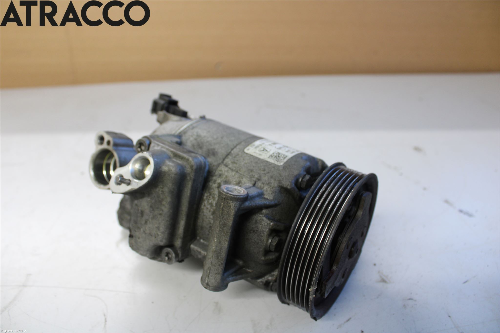 Volkswagen VW GOLF VI 09-13 Varme Ac Kompressor