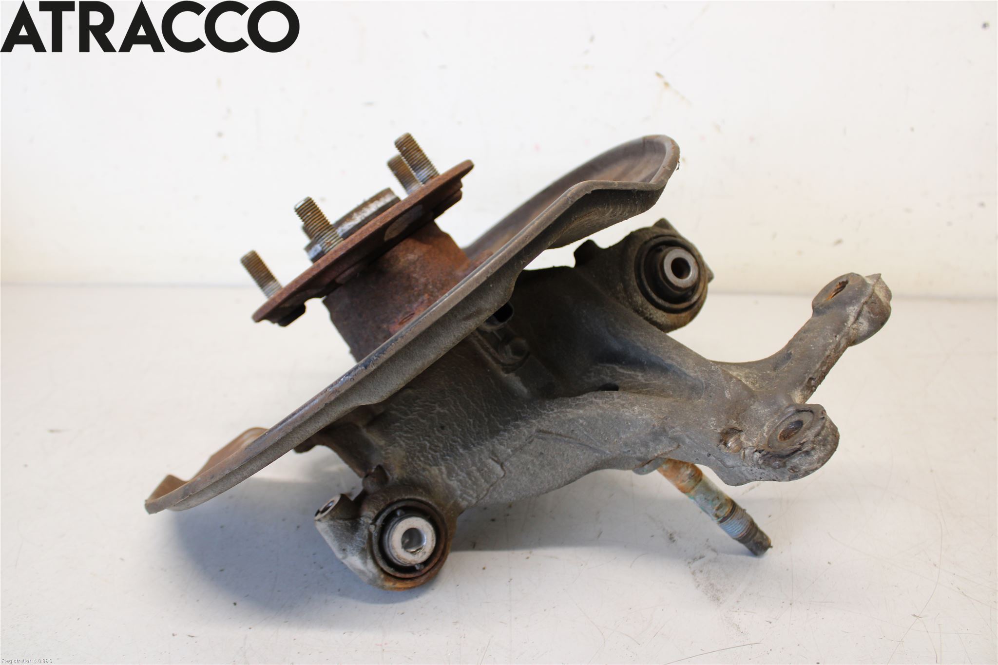 Toyota RAV4 19- Spindel Vb