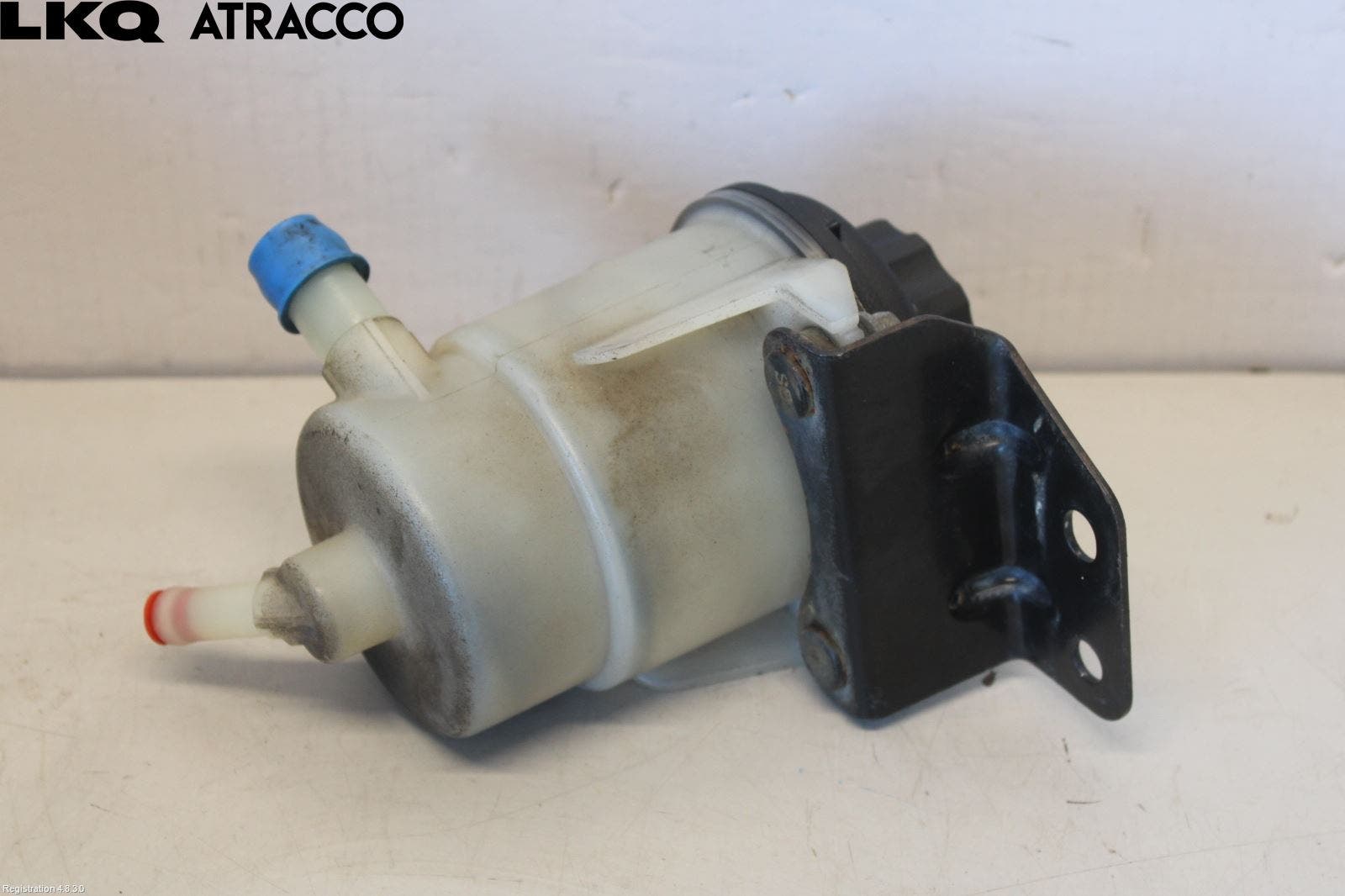 SsangYong SSANG YONG MUSSO Servo Oljebeholder