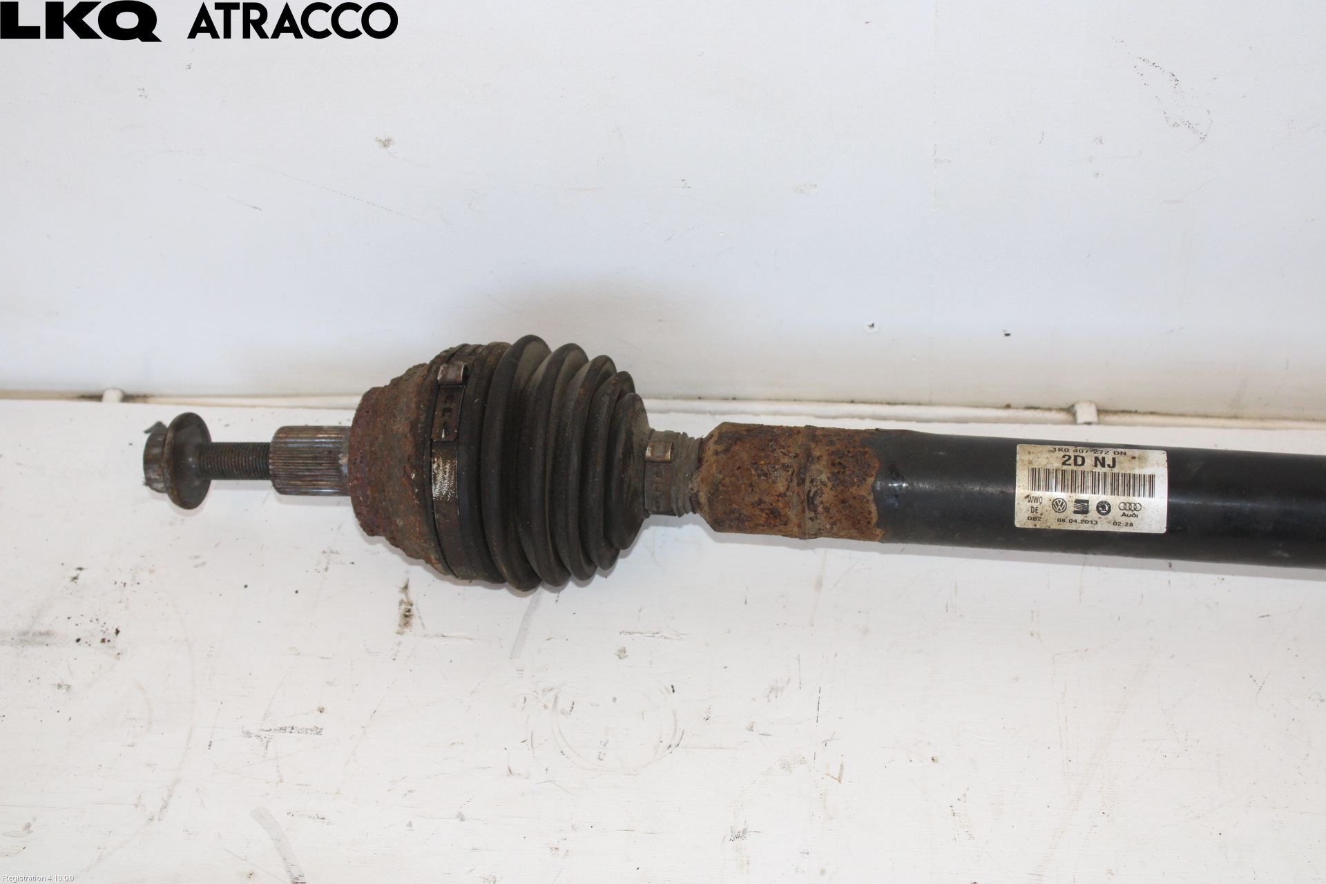 Volkswagen VW PASSAT 11-14 Drivaksel Foran Kompl Høyre