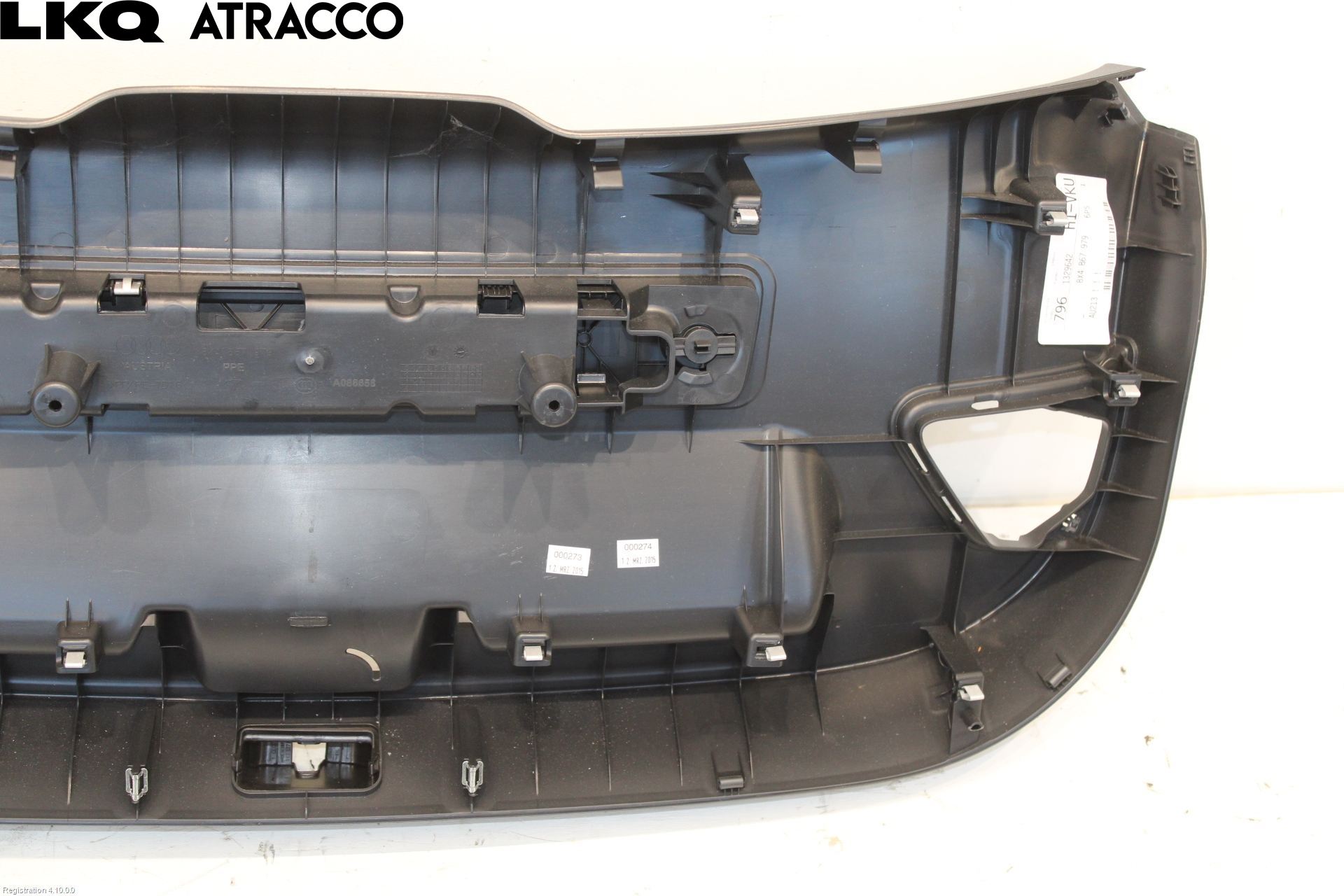 Audi A1/S1 11-18 Innr Bakluketrekk