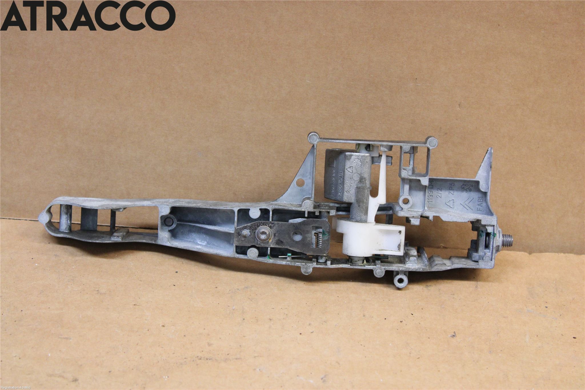 Peugeot PARTNER 08-15 Dørhandtak Ytre Høyre