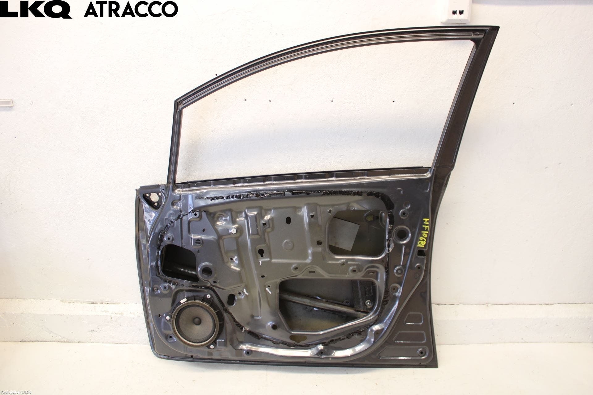 Toyota AURIS 10-12 Dør 4D Foran Høyre