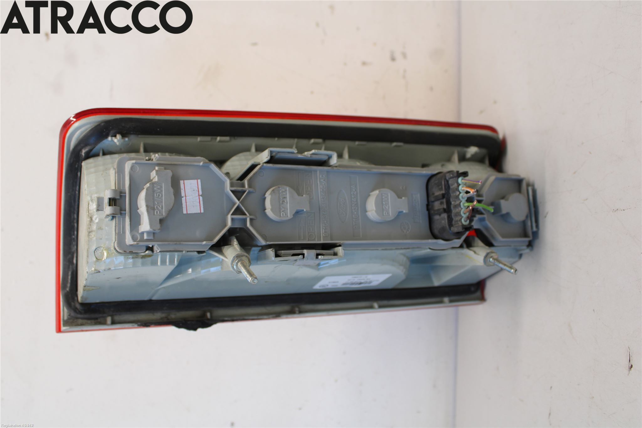 Ford TRANSIT CONNECT 03-08 Baklykt Høyre