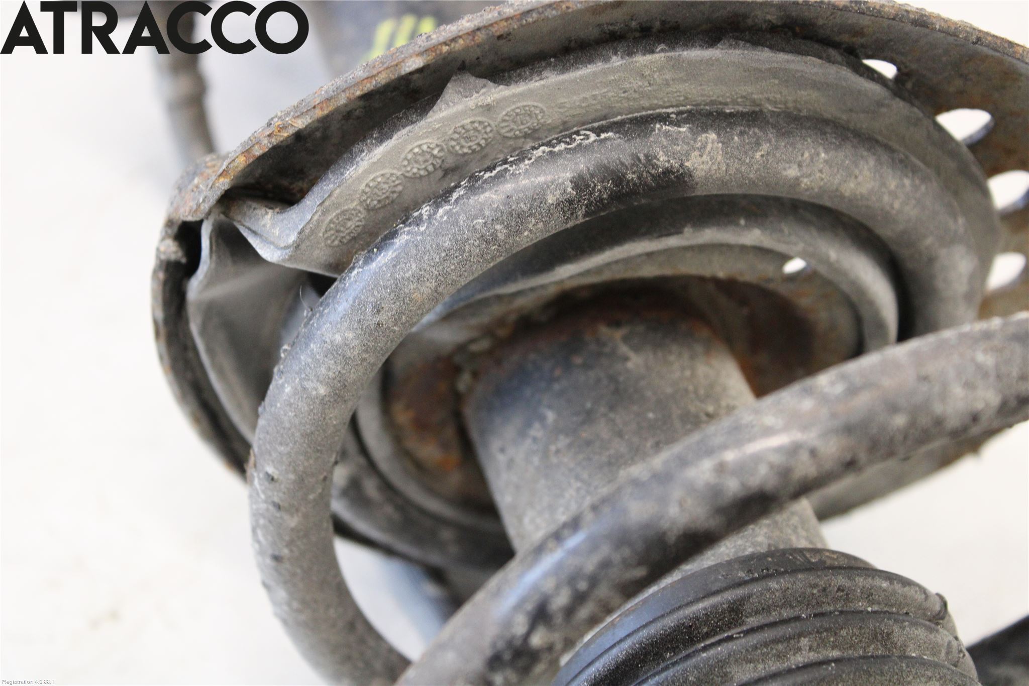 Nissan LEAF 18- Fjærbein Foran Høyre