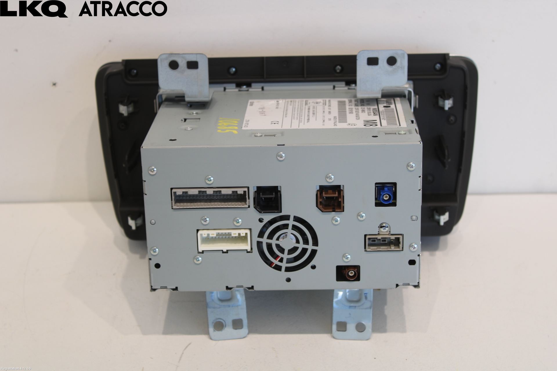 Nissan LEAF 18- Stereo Radio Med Cd