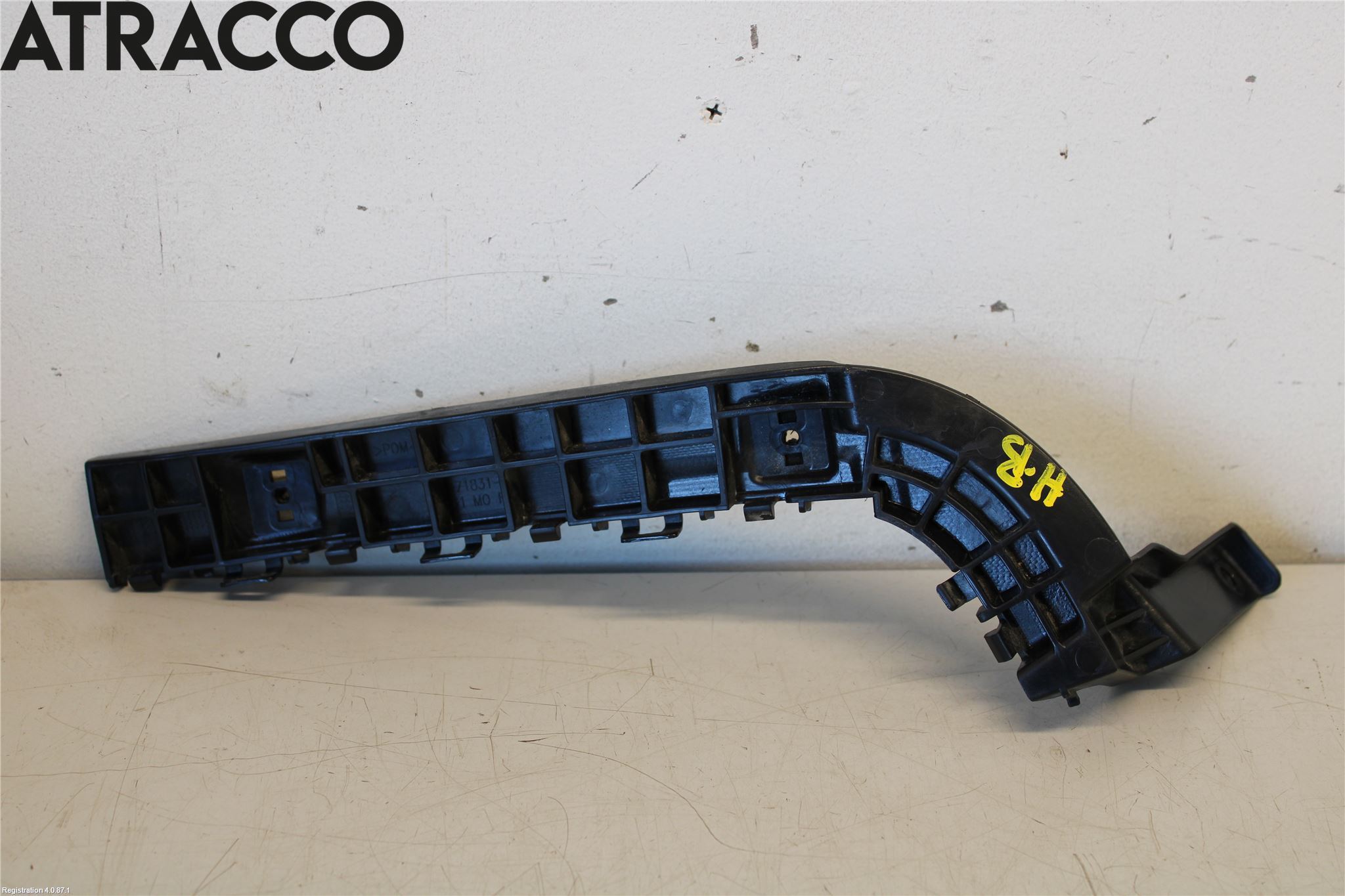 Suzuki SX4 S-CROSS 14-21 Støtfangerfeste Bak Høyre