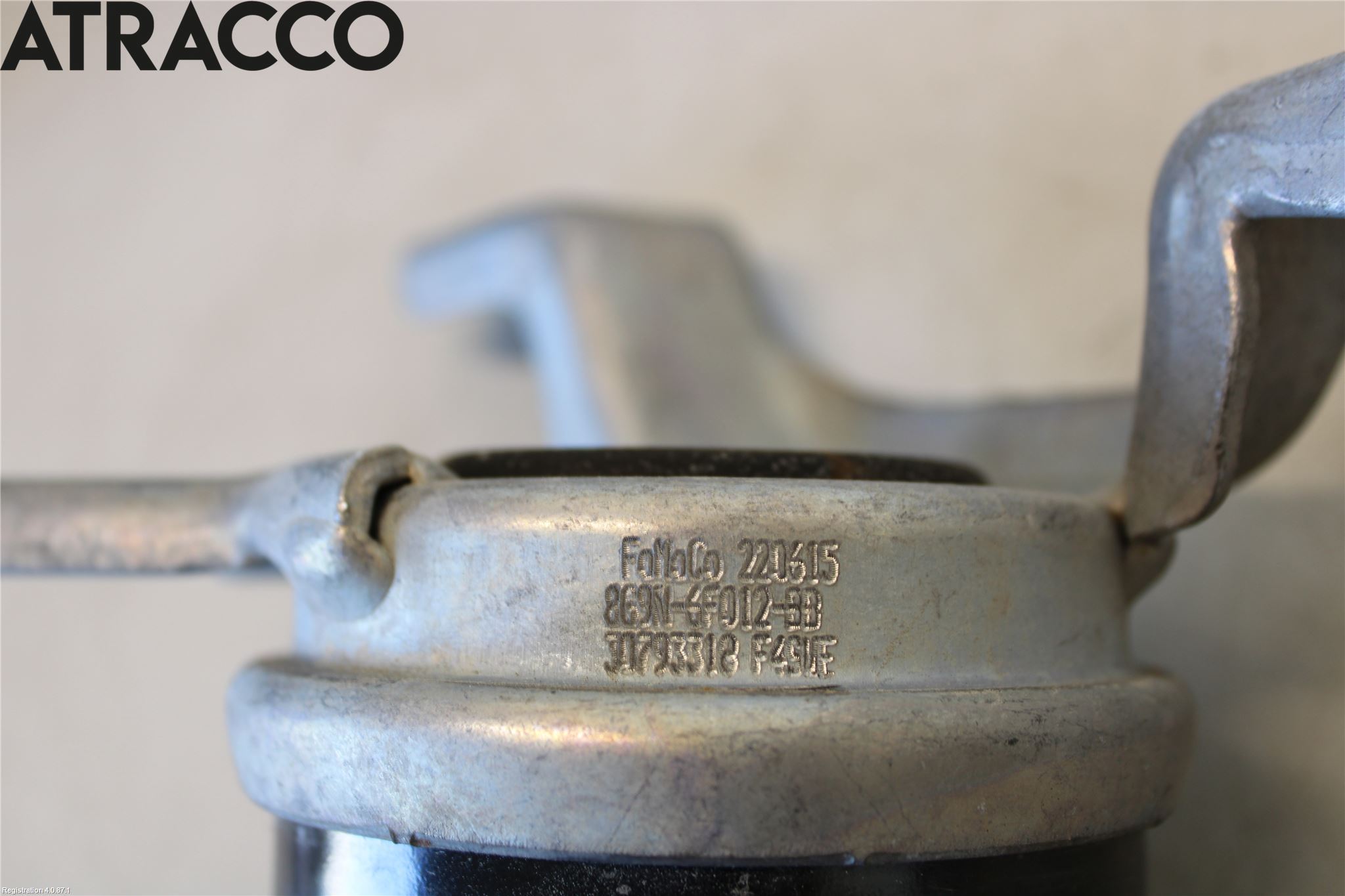 Volvo XC60 09-13 Motor Feste Gummi