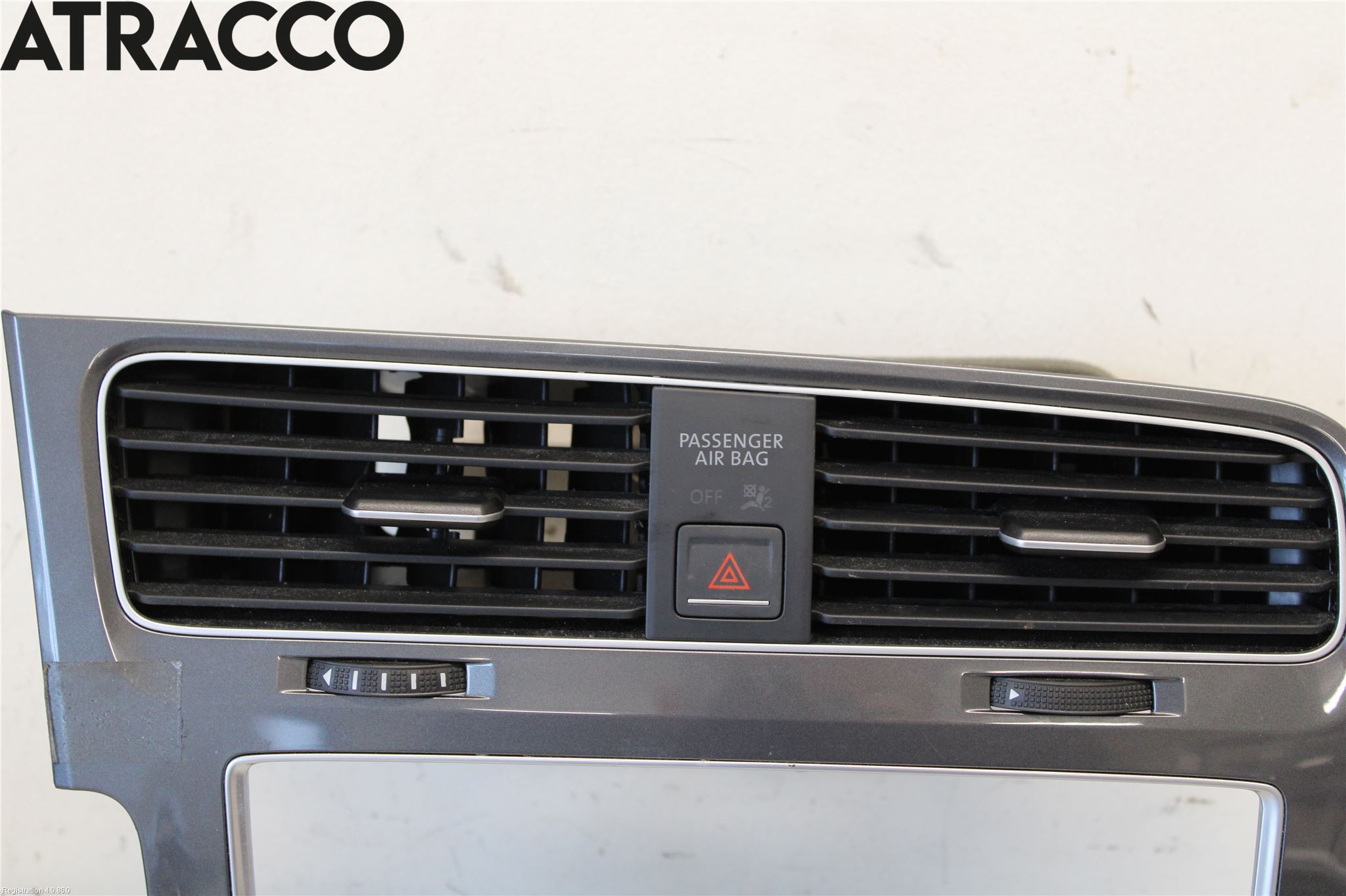 Volkswagen VW GOLF / E-GOLF VII 13-20 Dashbord Kanal - Dyse