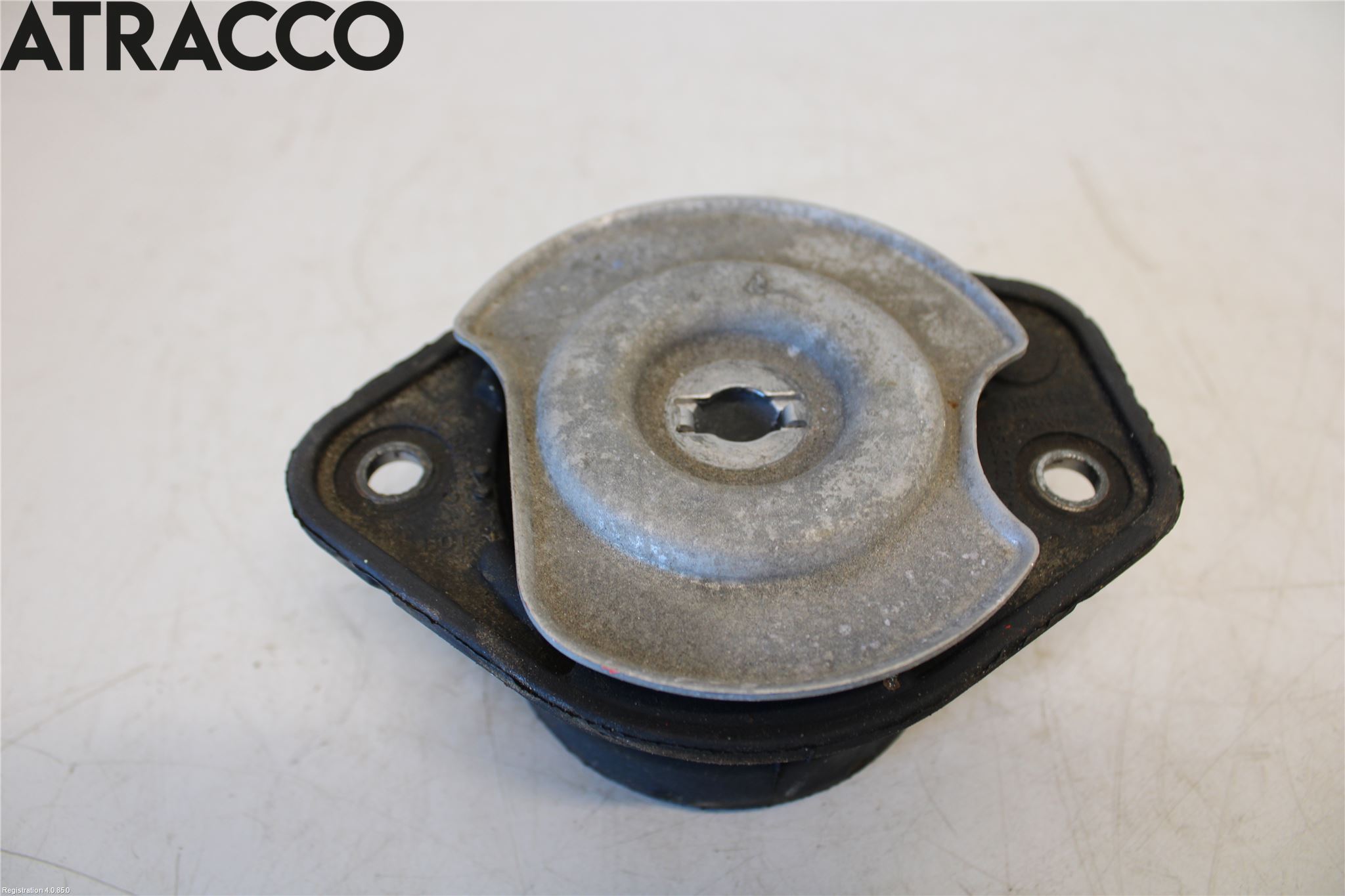 Volkswagen VW GOLF / E-GOLF VII 13-20 Motor Feste Gummi