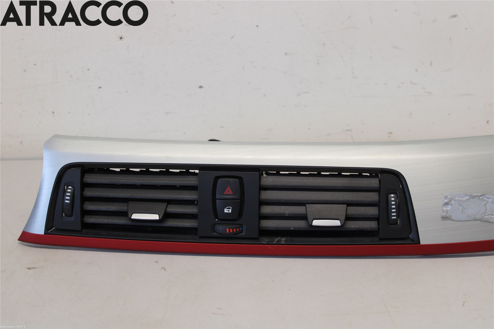 BMW 3 F30/F31/F80 12-19 Dashbord Kanal - Dyse