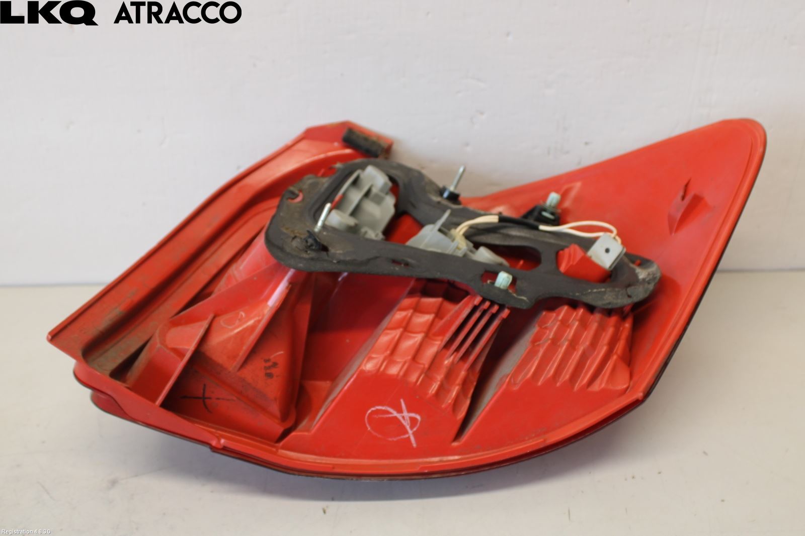 Toyota AURIS 10-12 Baklykt Venstre