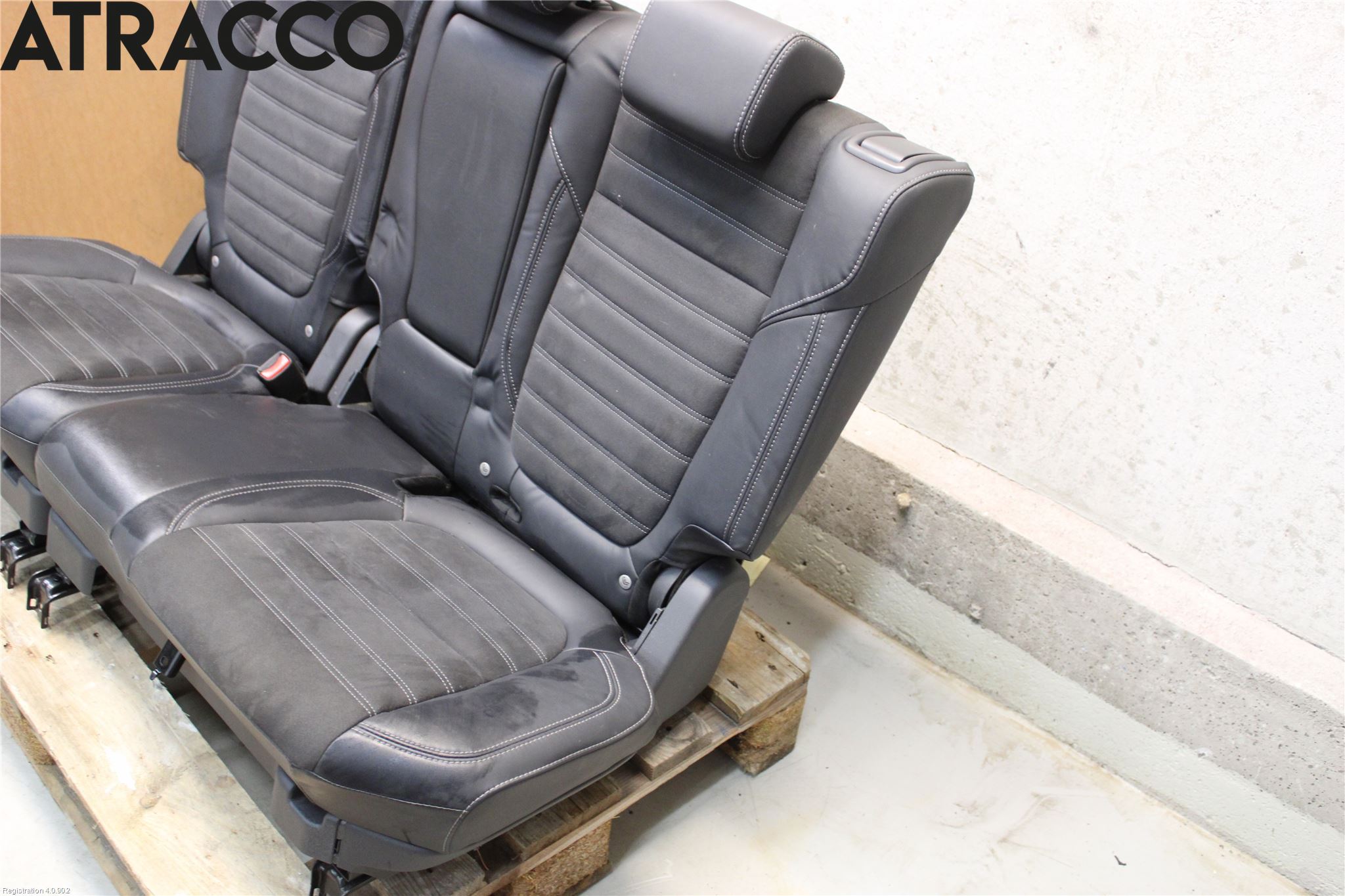 Mitsubishi OUTLANDER 13-21 Innr Sete Baksete Kompl