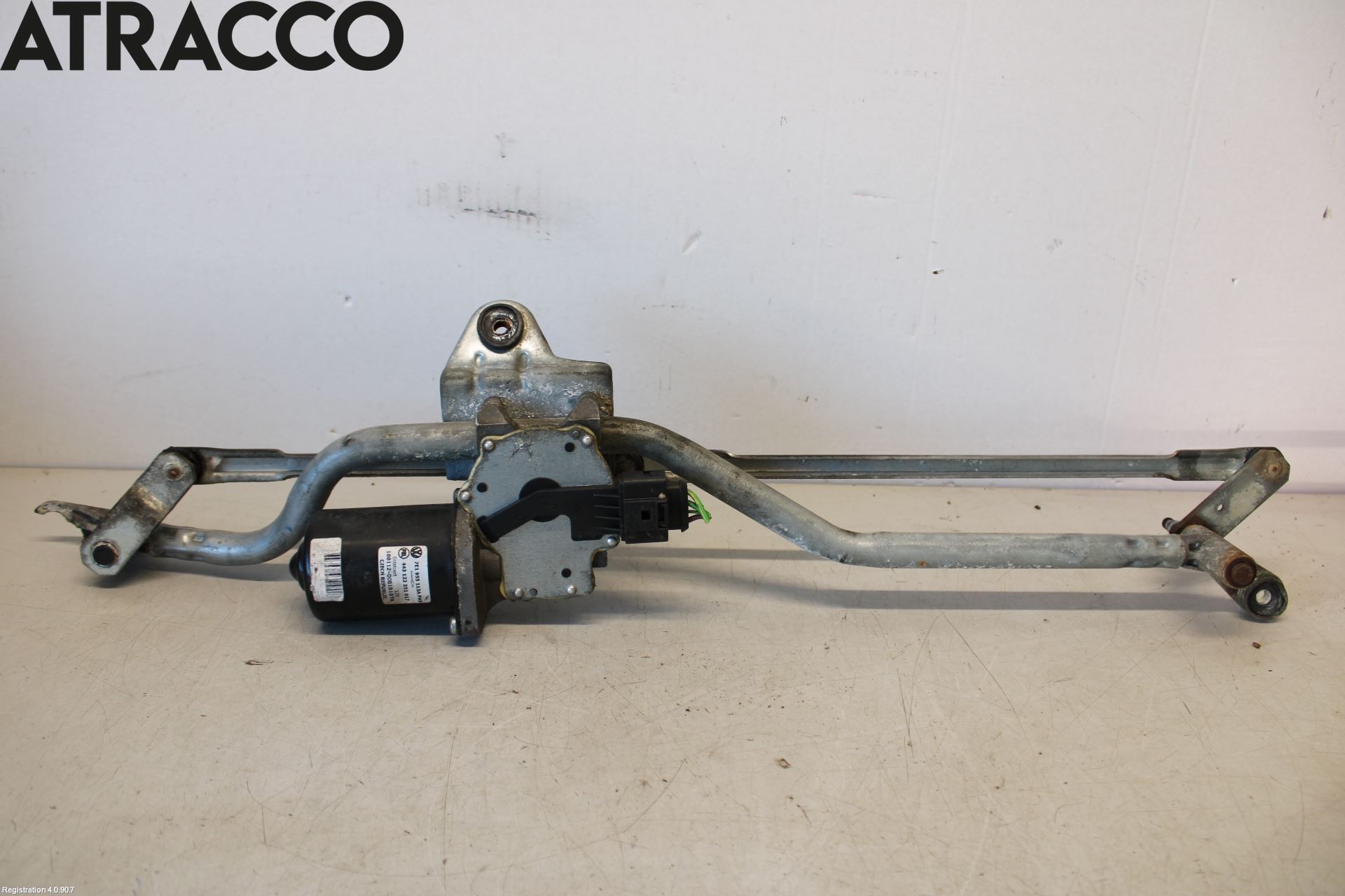 Volkswagen VW TRANSP/CARAVELLE (T5) 04-15 Viskermotor Frontrute