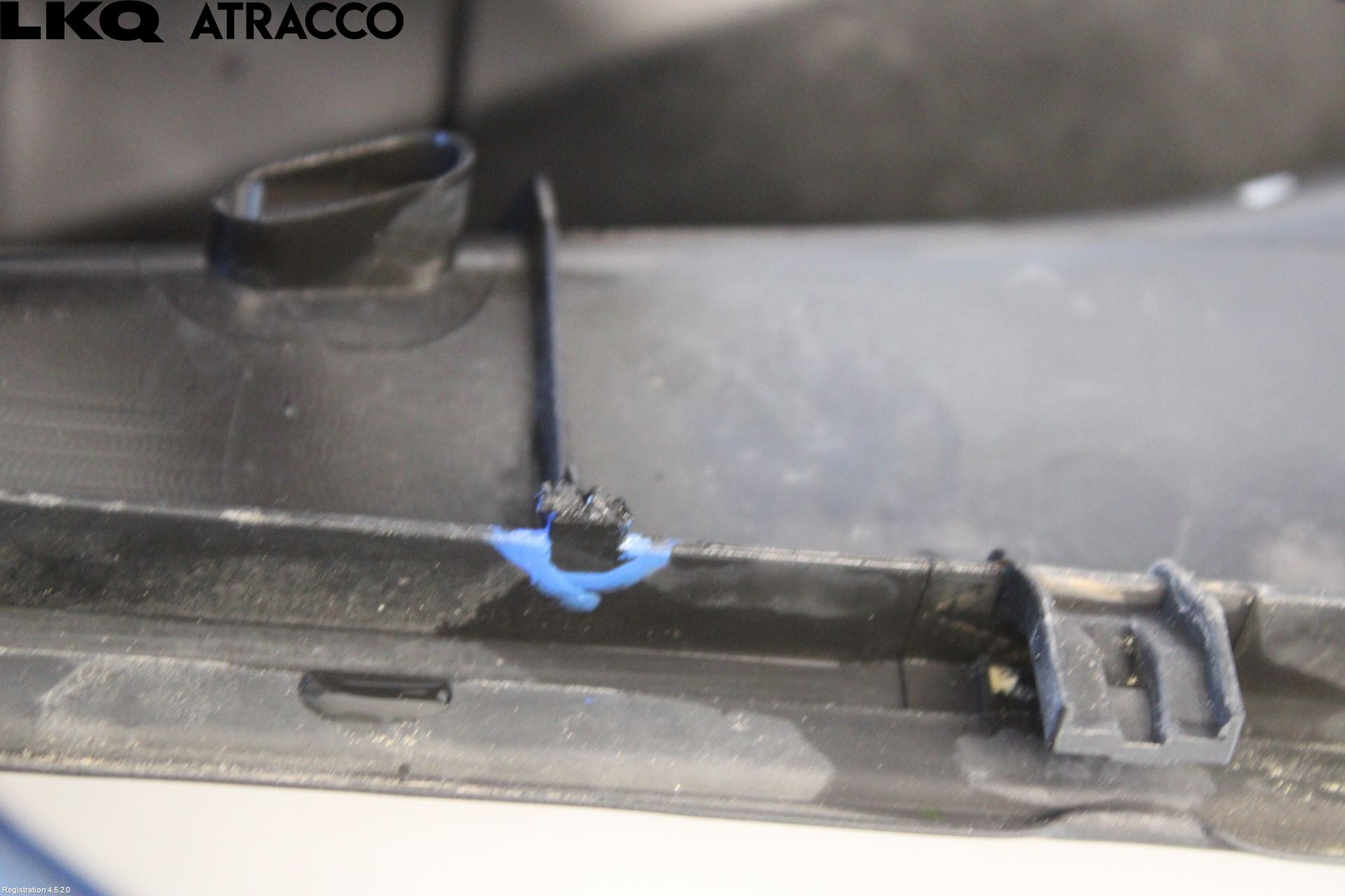 Toyota RAV 4 06-12 Visker Deksel-Grill-Under Frr