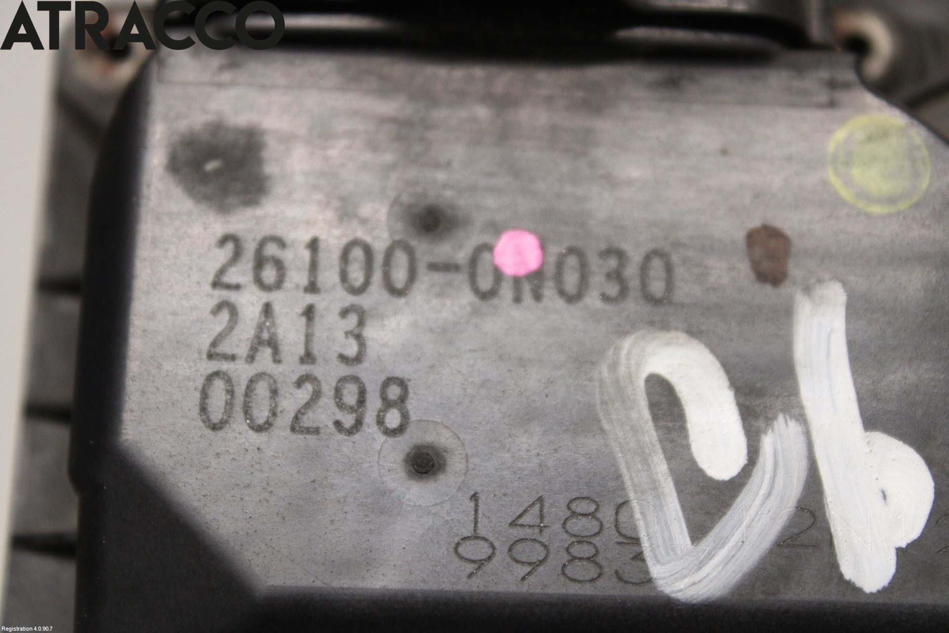 Toyota YARIS XP130 12-14 Inns Spjeldhus