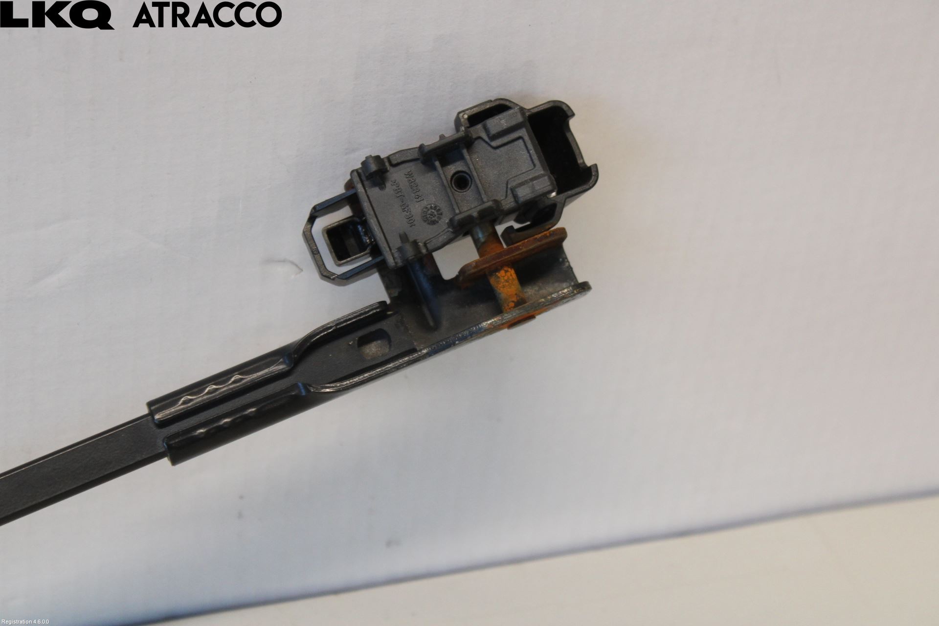 Volvo V50 04-07 Viskerarm-Armer Frontrute