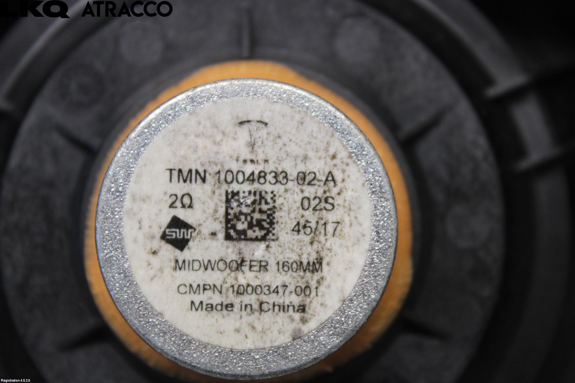 Tesla MODEL S 13- Innr Høyttaler