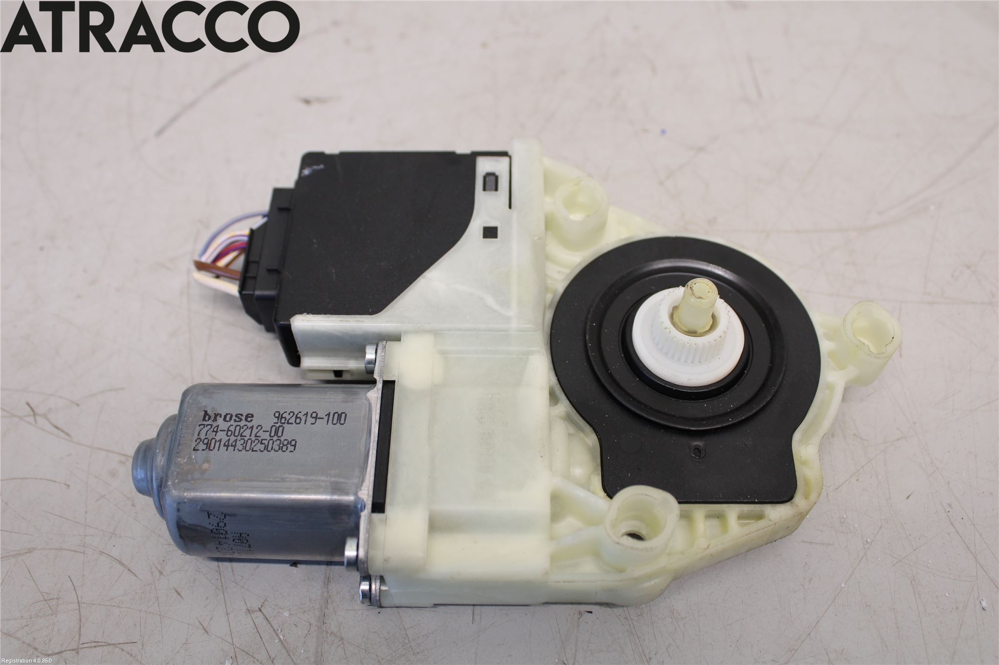 Volkswagen VW PASSAT 11-14 Vindusheismotor