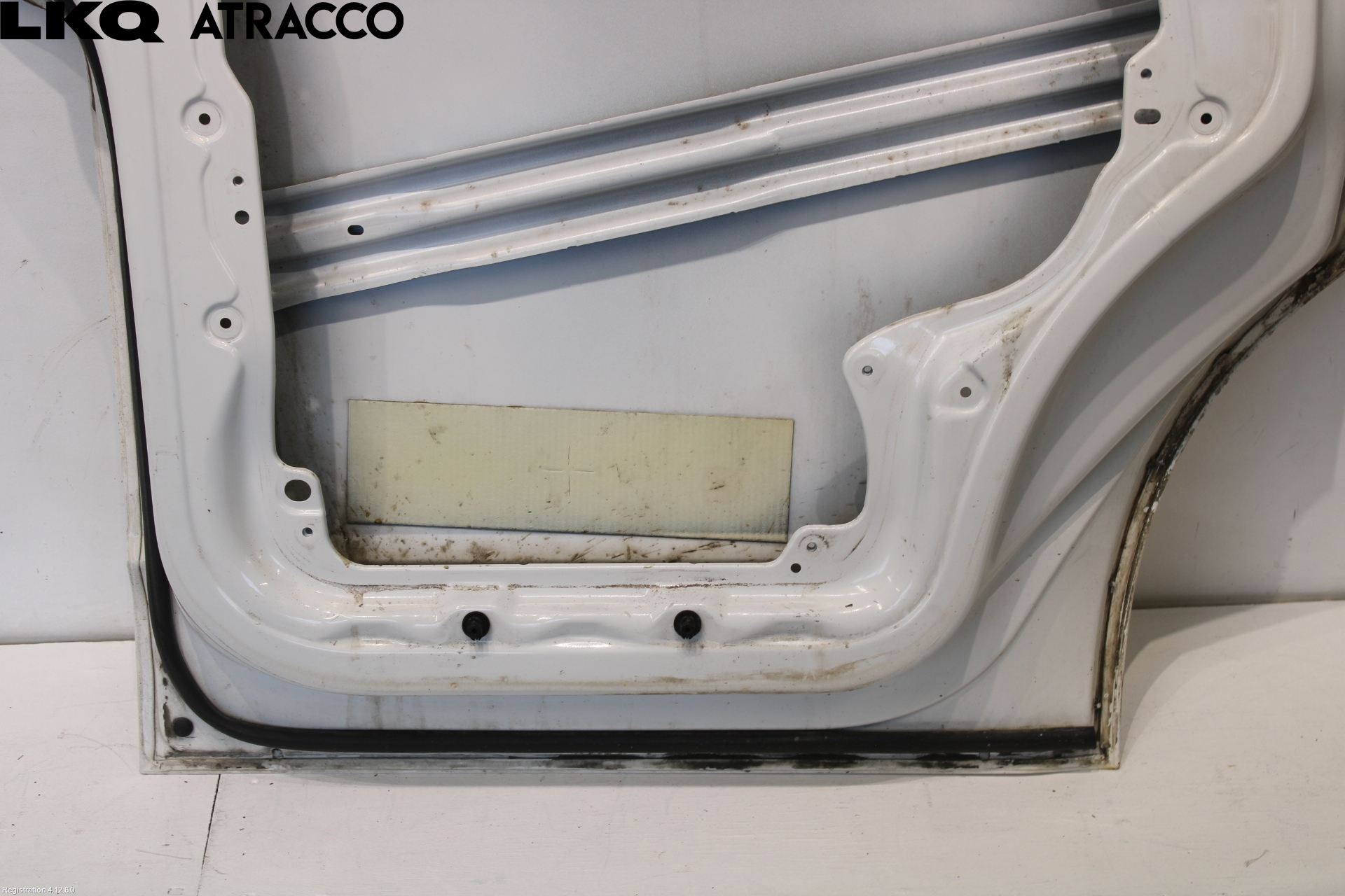 Volkswagen VW TRANSP/CARAVELLE (T6) 16-22 Dør 4D Foran Venstre