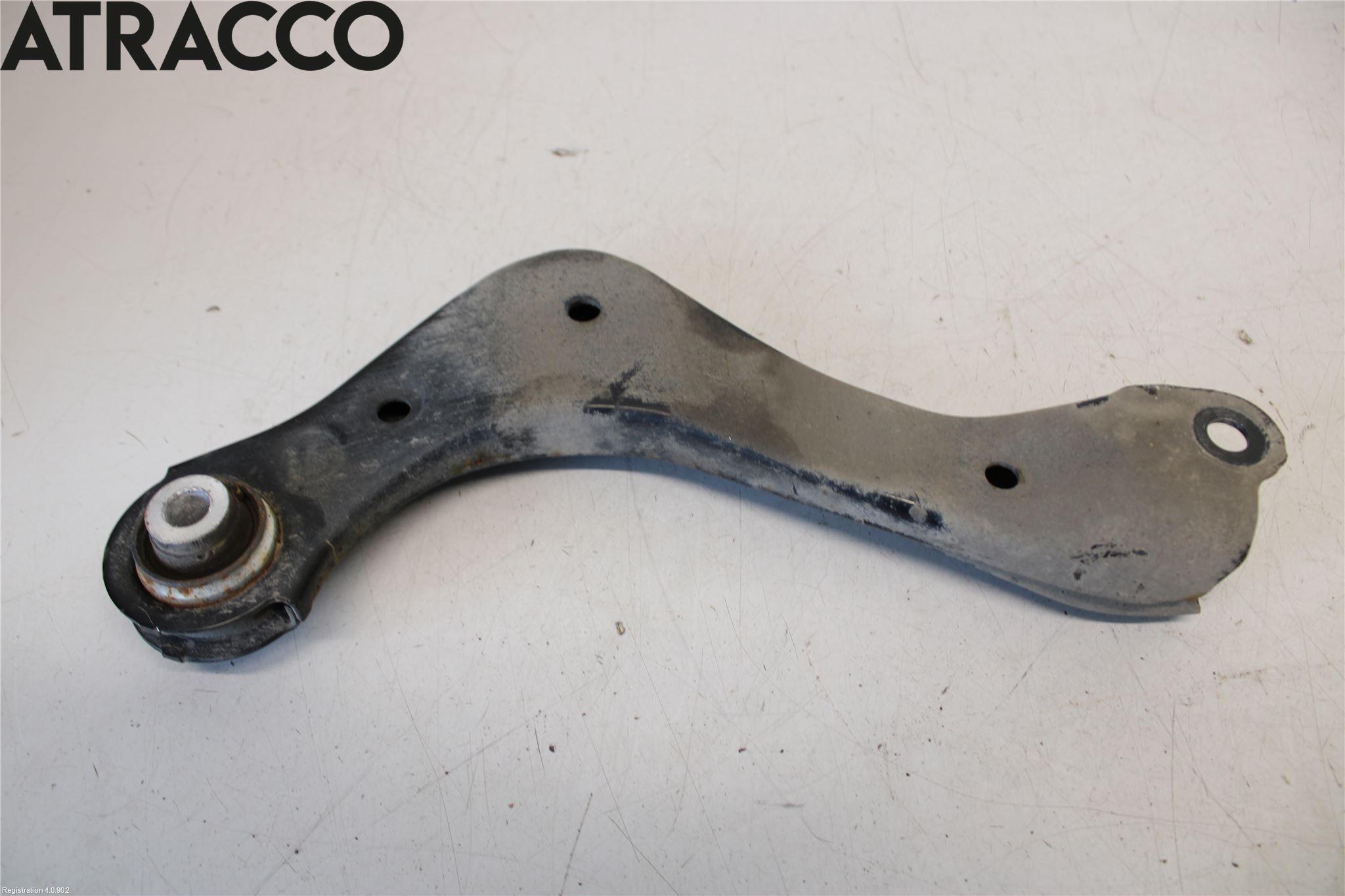 Toyota RAV4 19- Bærearm Bak Høyre Øvre