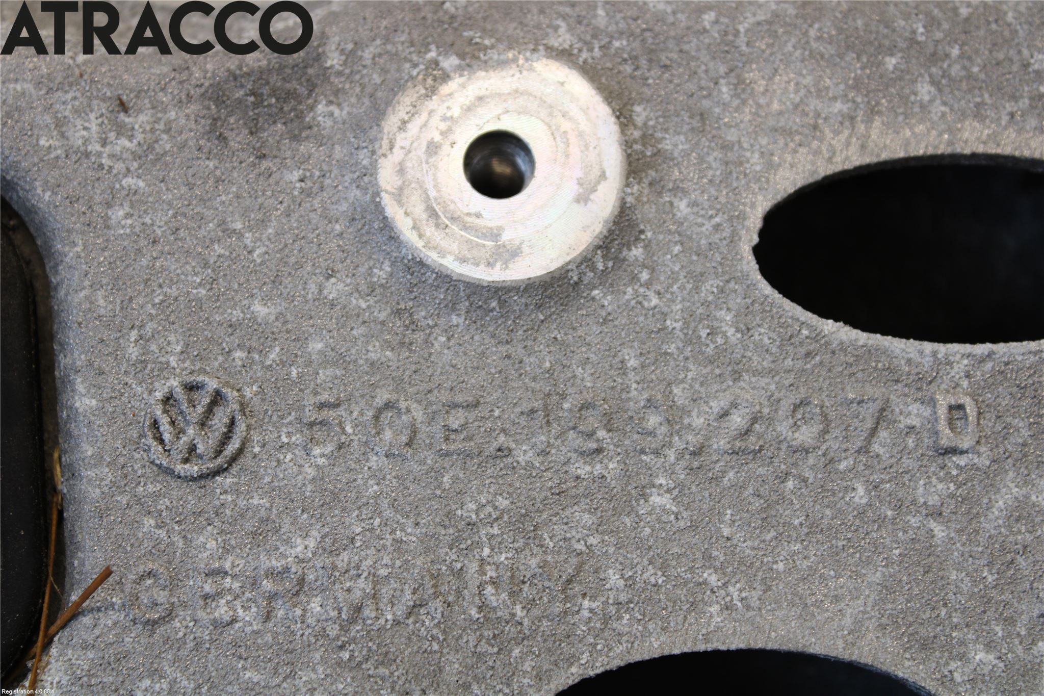 Volkswagen VW GOLF / E-GOLF VII 13-20 Motor Feste Stål-Alu