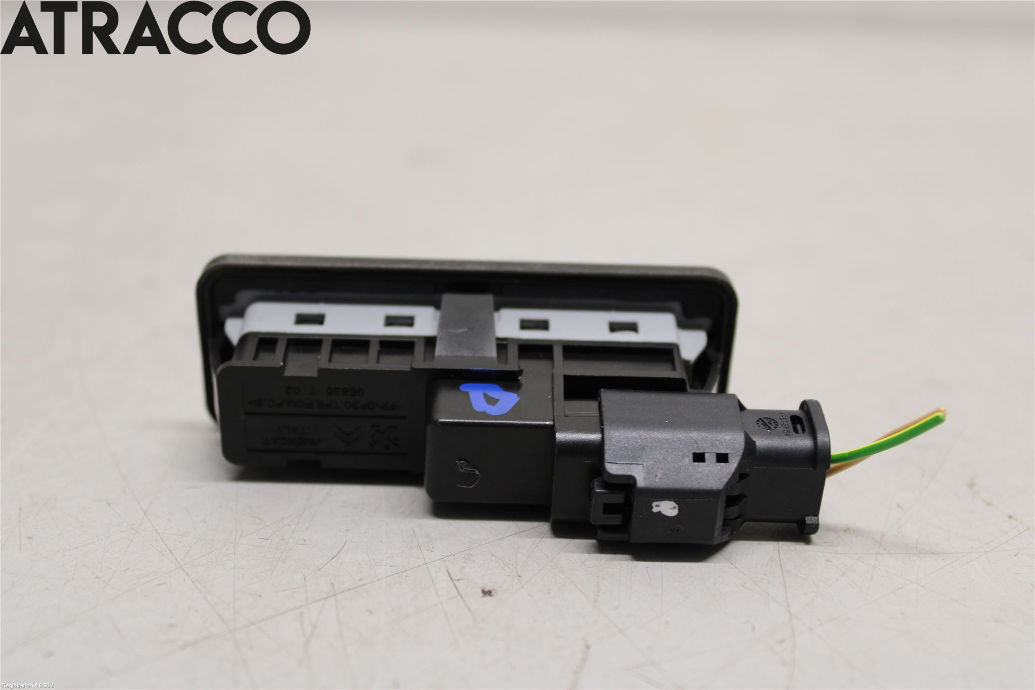 Peugeot 5008 17-24 Bakluke Handtak Ytre