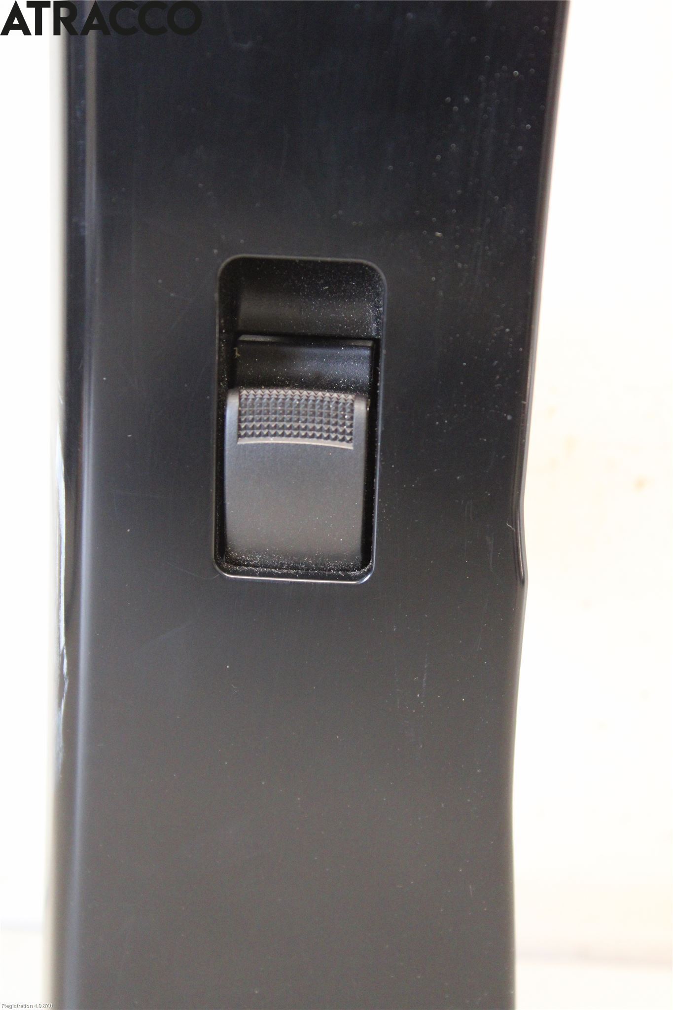 Isuzu D-MAX Bryter Vindusheis