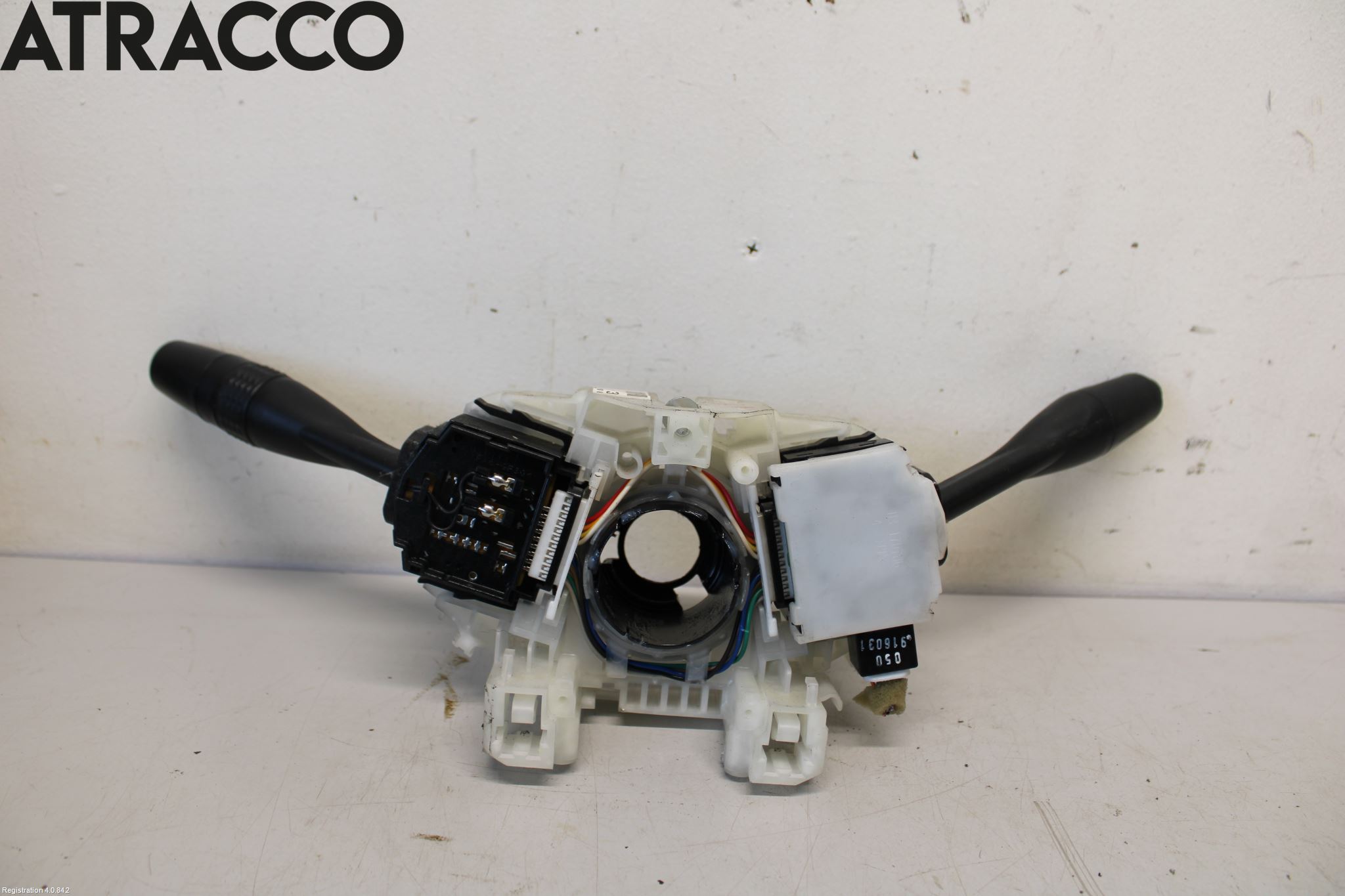 Mitsubishi OUTLANDER 01-07 Bryter Ratt Kombi H Og V