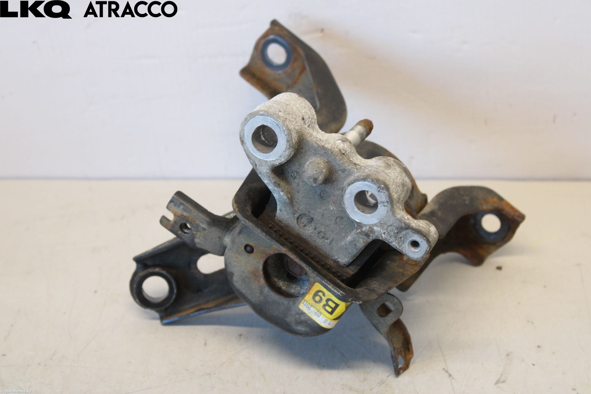 Toyota AURIS 13-19 Motor Feste Stål-Alu