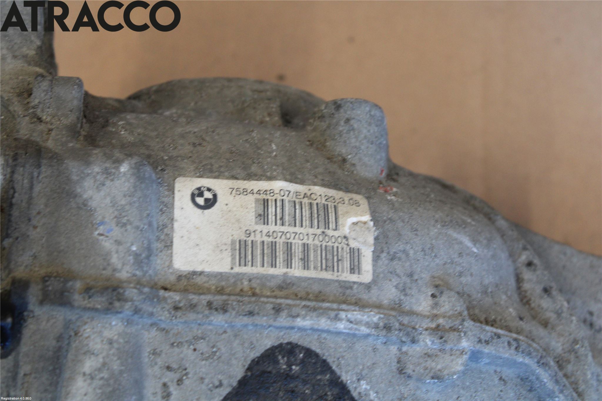 BMW 5 F10/F11/F18 09-17 Bakaksel Kardang Bak -Diff