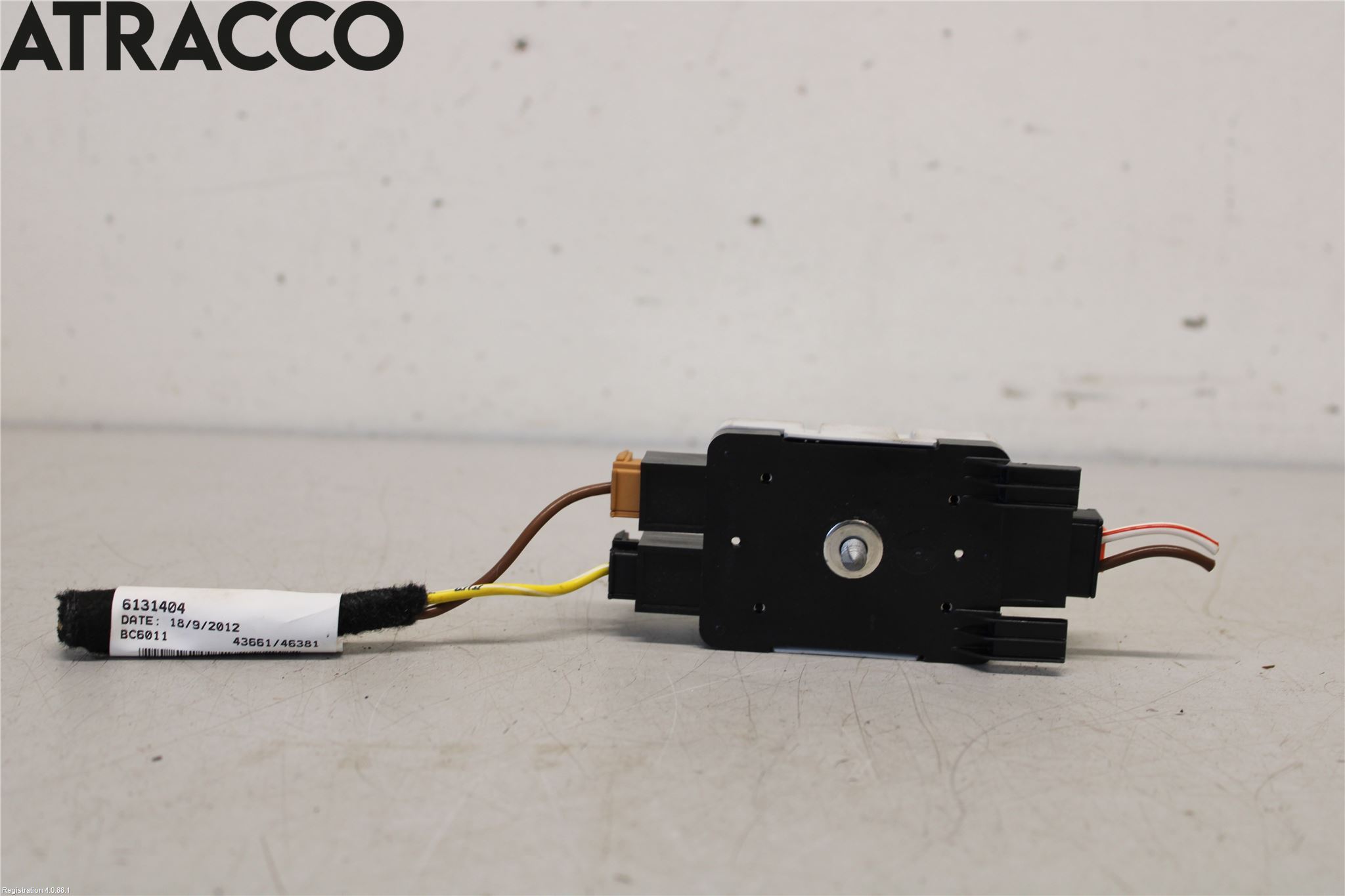 Volkswagen VW GOLF / E-GOLF VII 13-20 Stereo Antenneforsterker