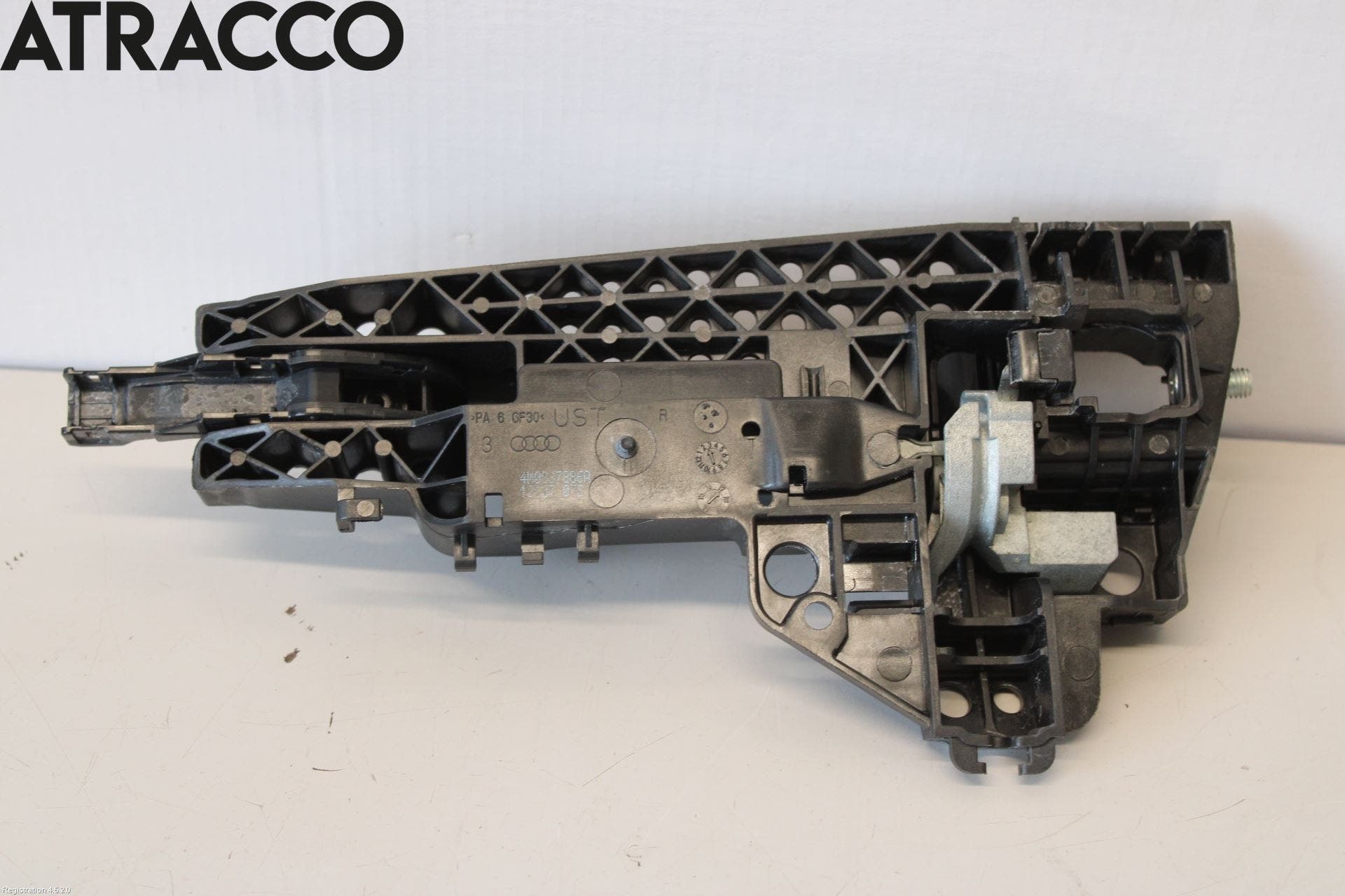 Audi Q7/SQ7 Dørhandtak Ytre Høyre