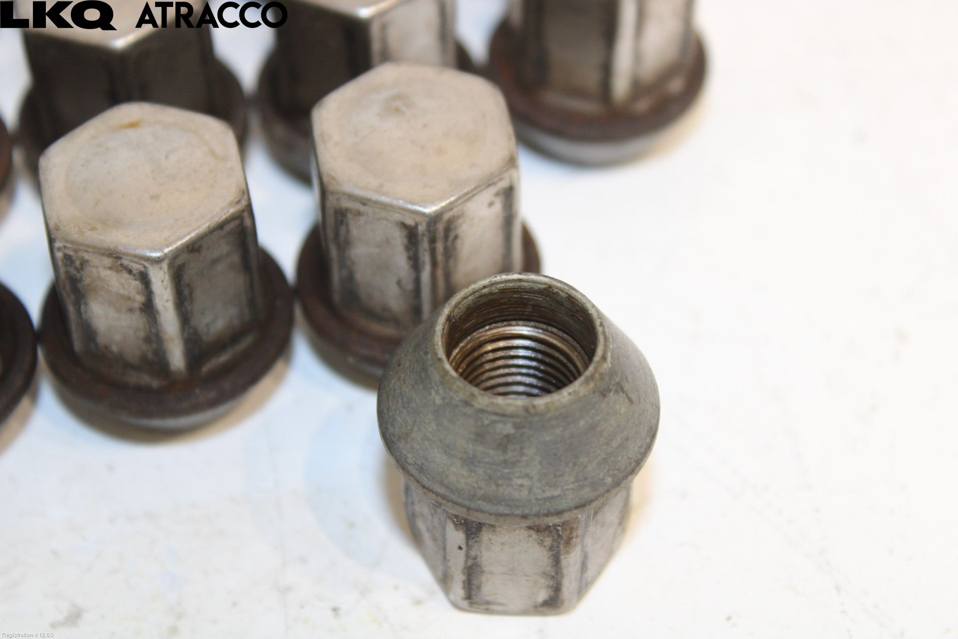 Jaguar I-PACE 18- Hjulmutter - Bolt - Sett