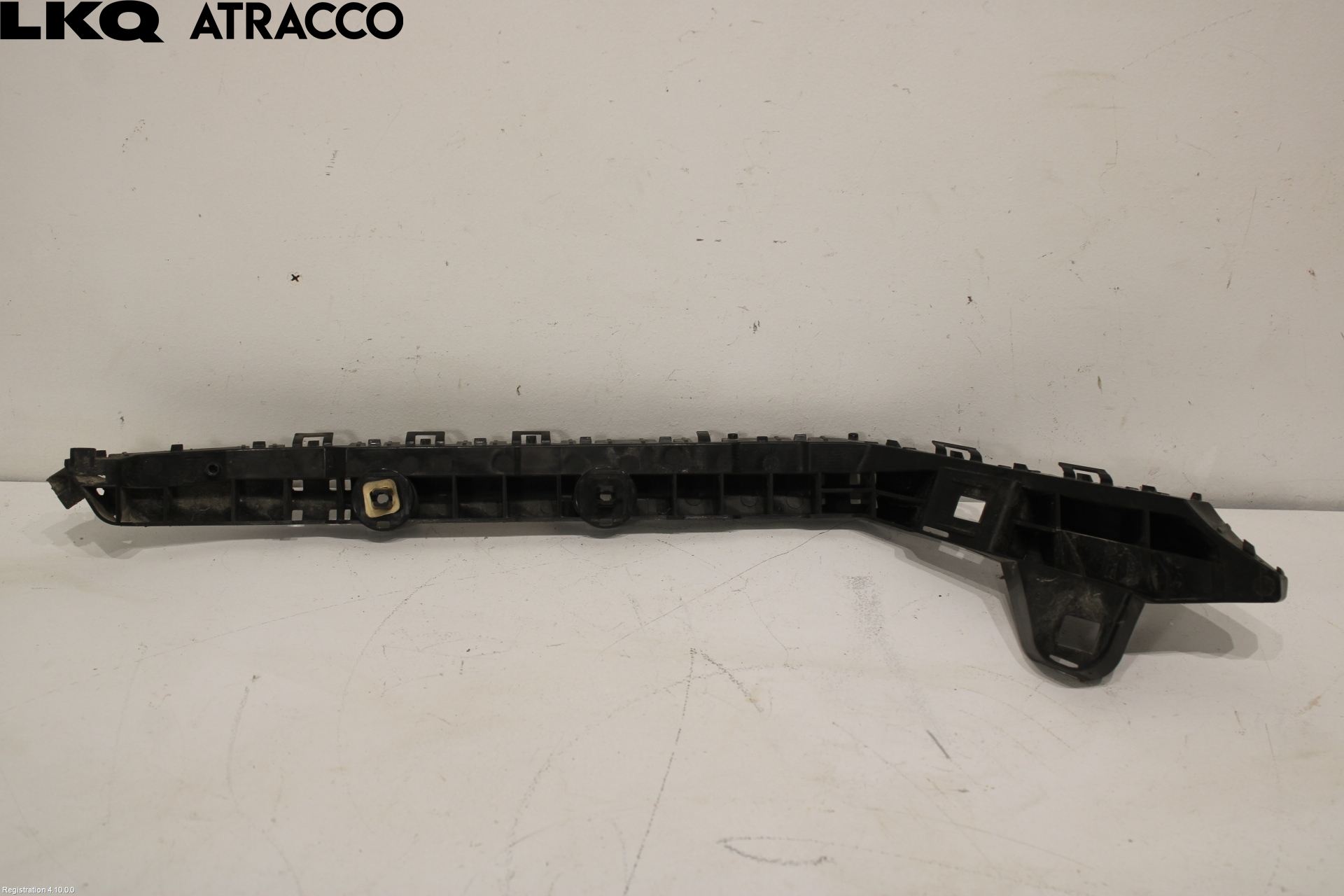 Nissan LEAF 11-17 Støtfangerfeste Bak Høyre