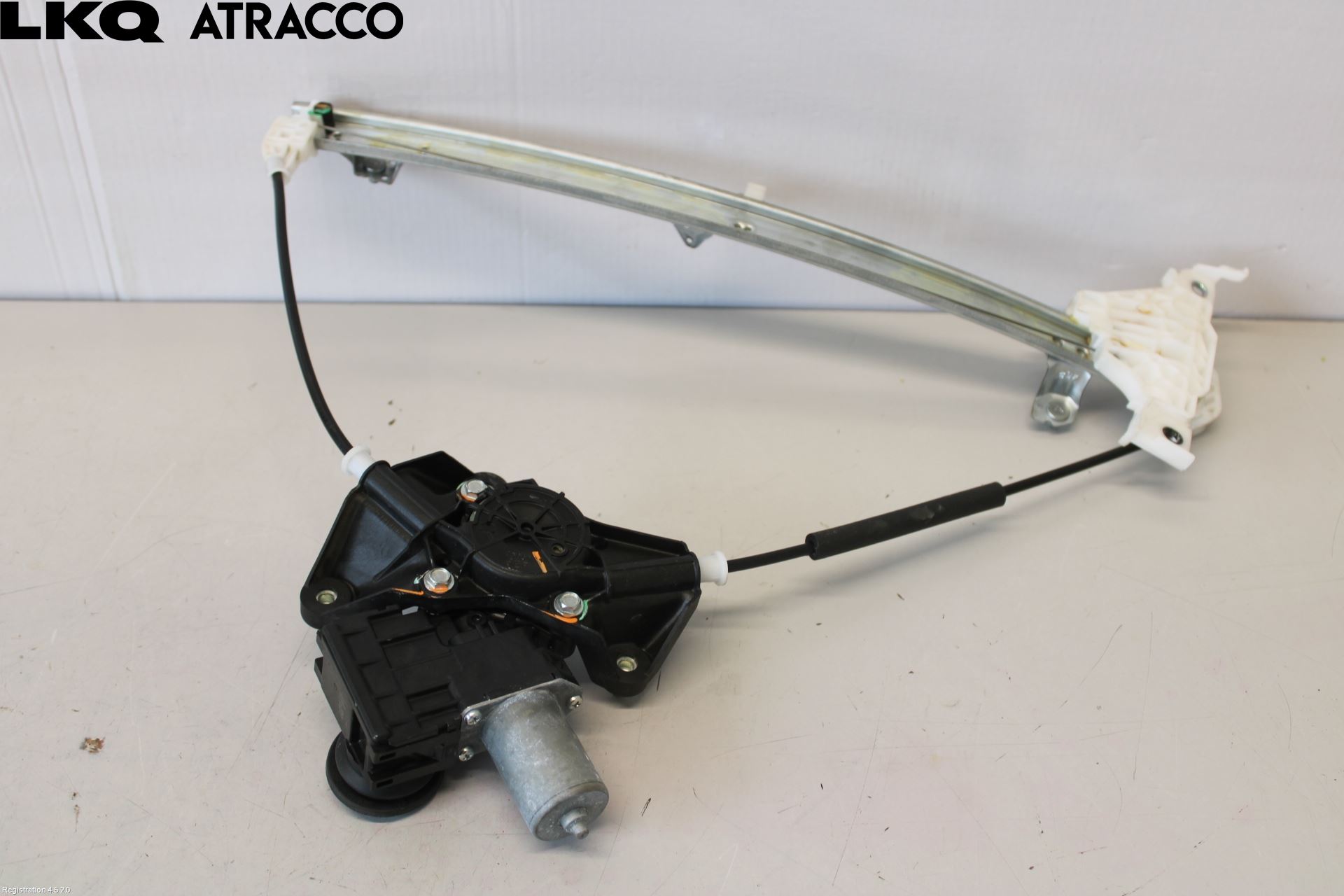 Toyota YARIS CROSS XP21 21- Vindusheis El Komp