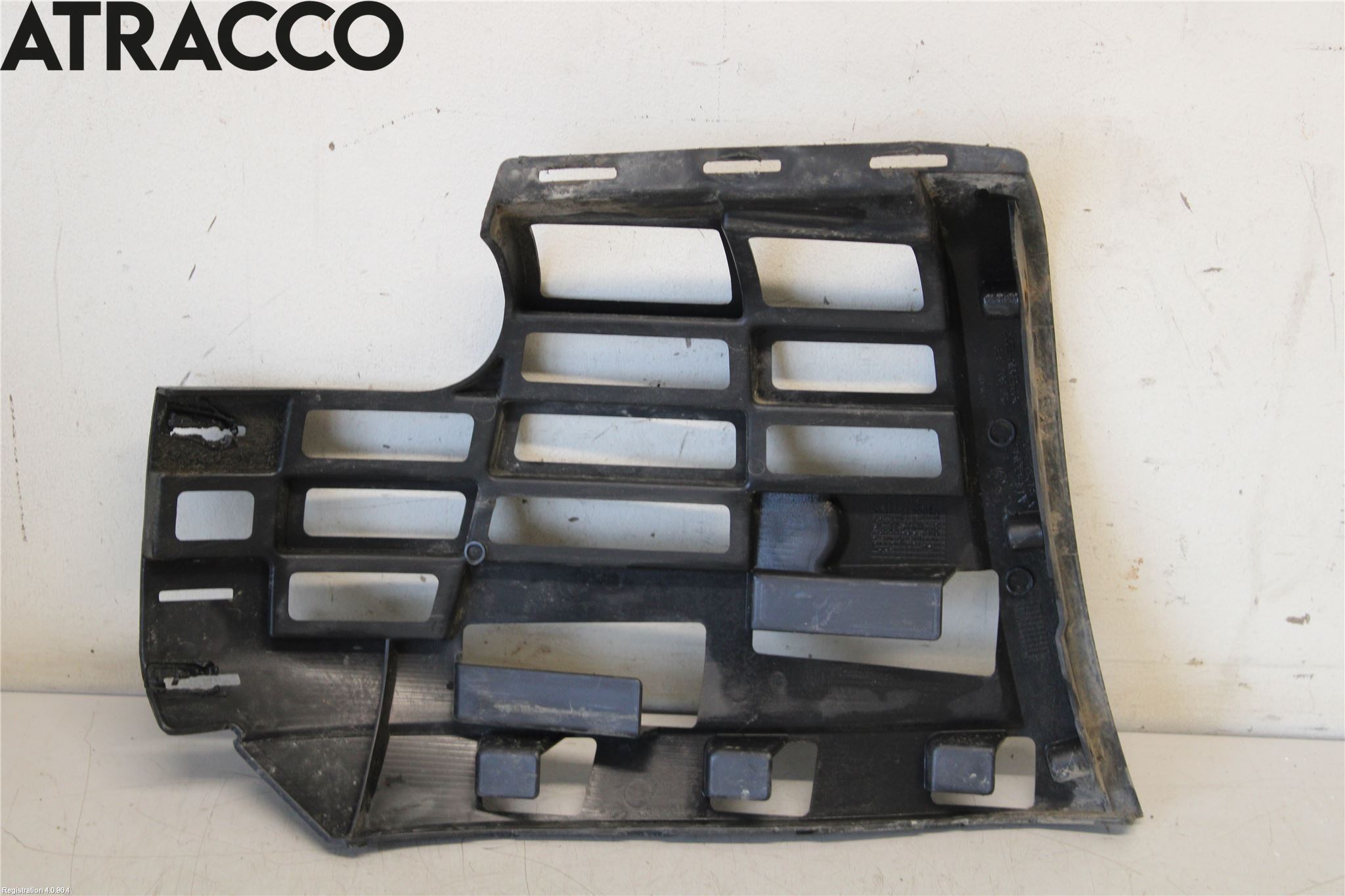 Volkswagen VW CADDY 11-15 Støtfangerfeste Bak Høyre