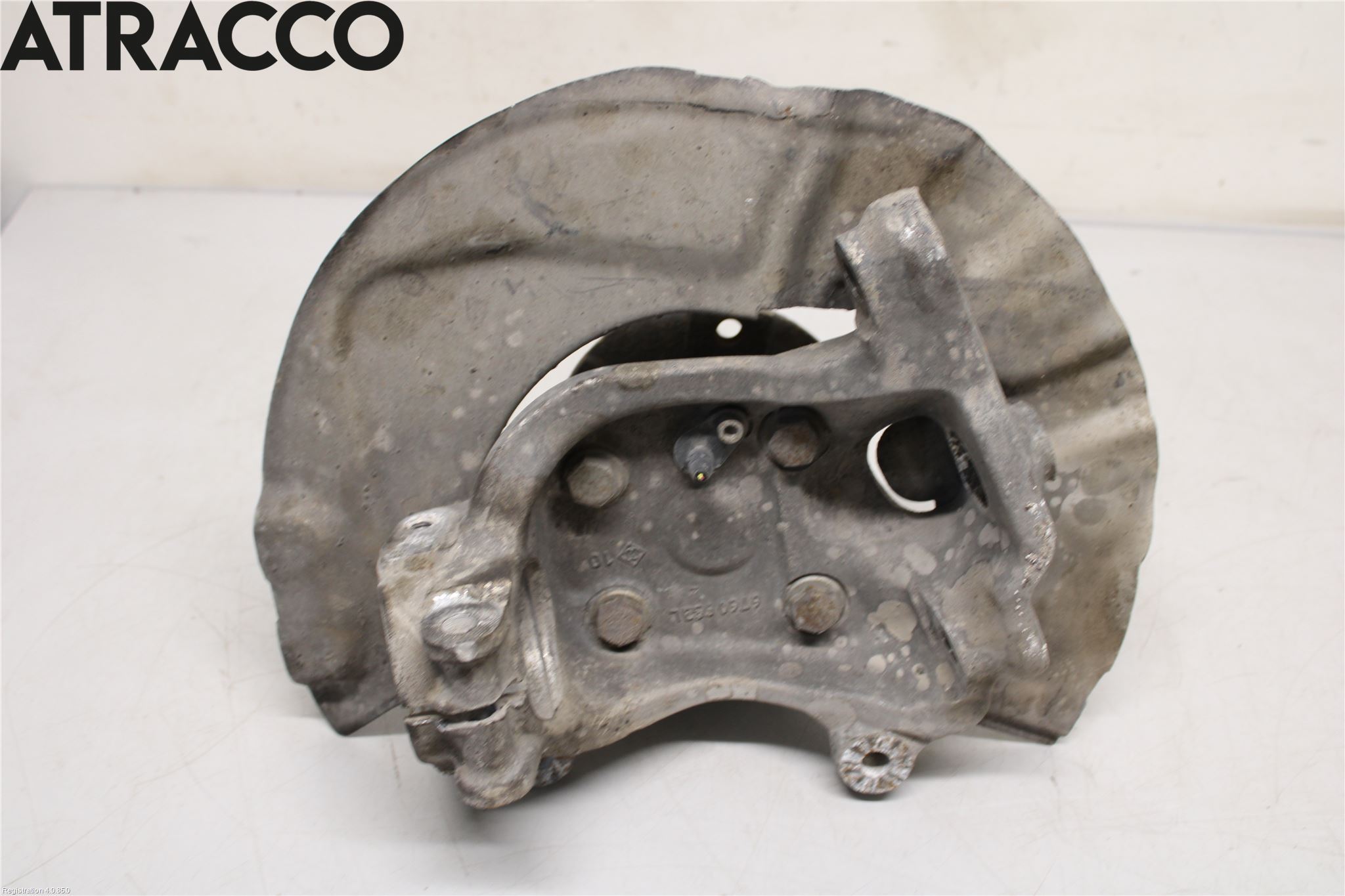 BMW 5 E60/61 Sed/Tou 02-10 Spindel Vf