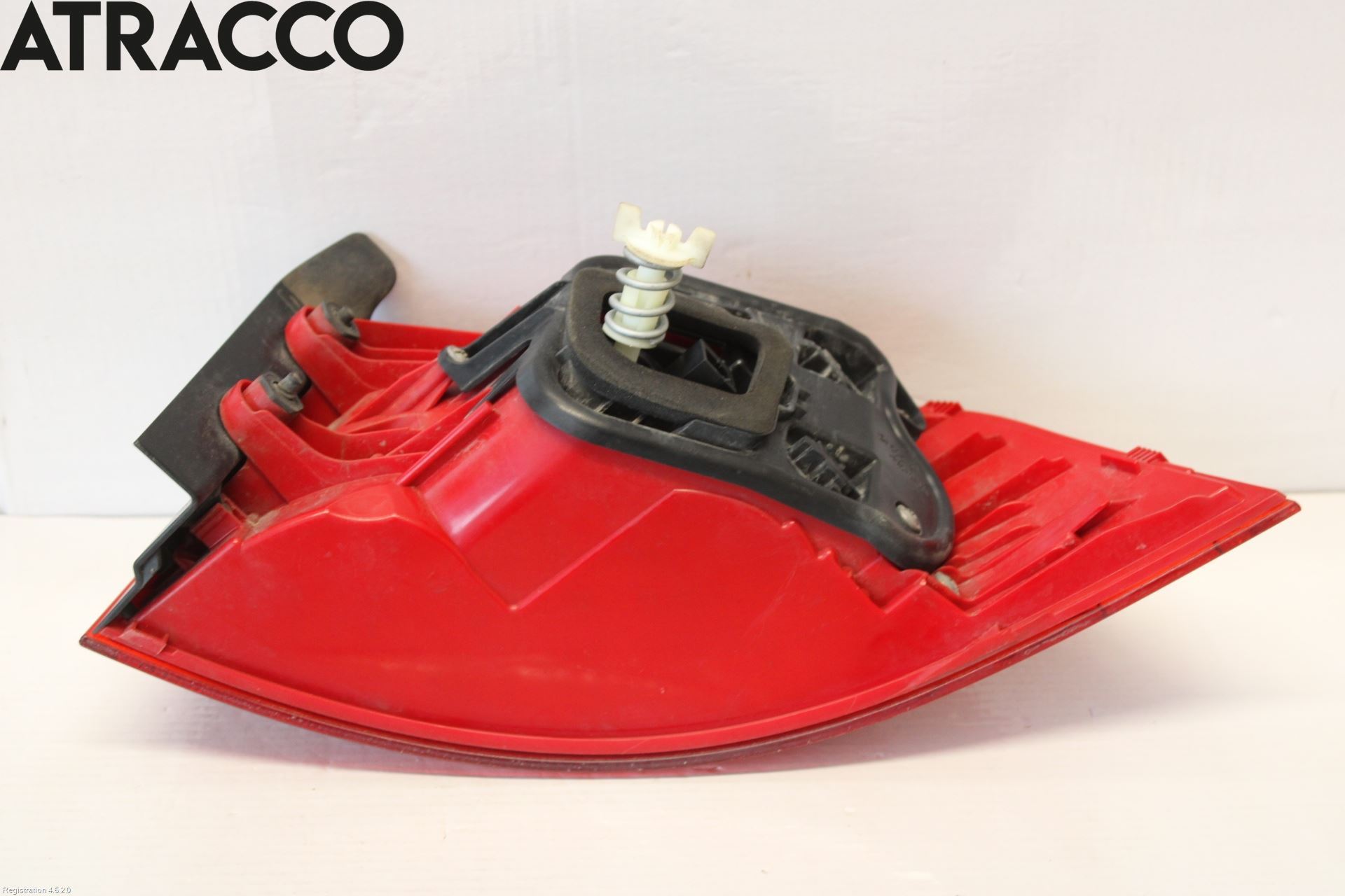 Volkswagen VW PASSAT 11-14 Baklykt Venstre