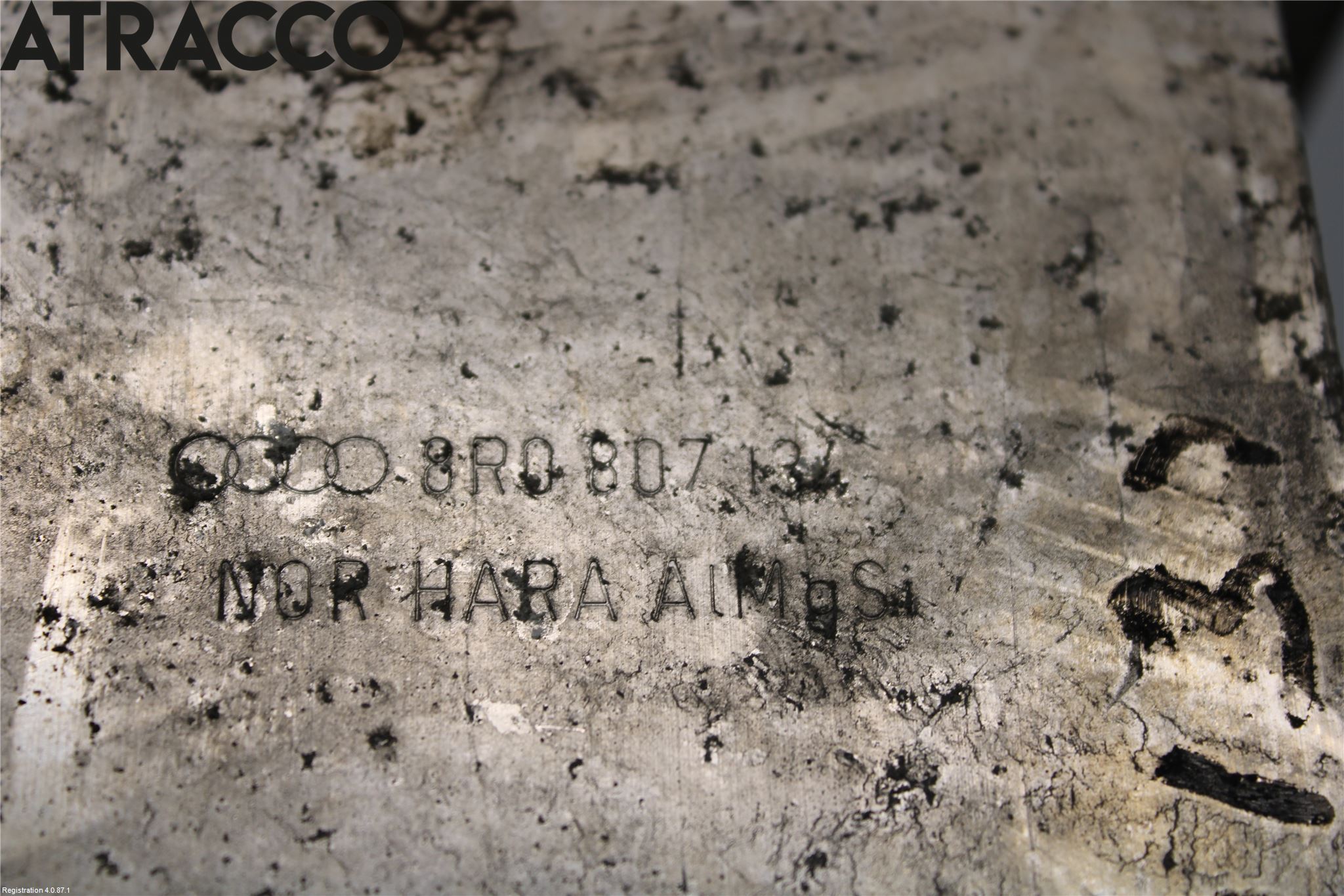 Audi Q5 09-16 Støtfanger Foran Feste