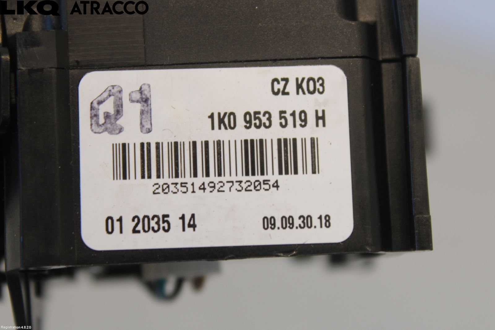 Volkswagen VW GOLF VI 09-13 Bryter Ratt Visker - Spyler