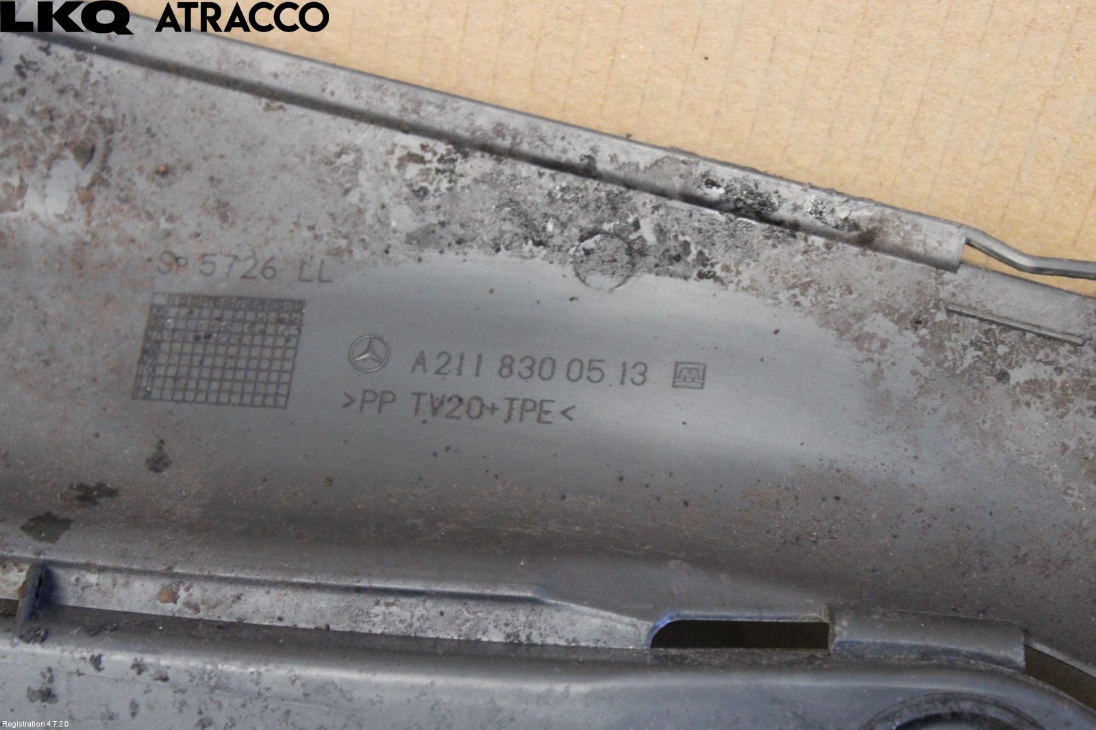 Mercedes-Benz MB E-KLASS (W211) 02-09 Visker Deksel-Grill-Under Frr