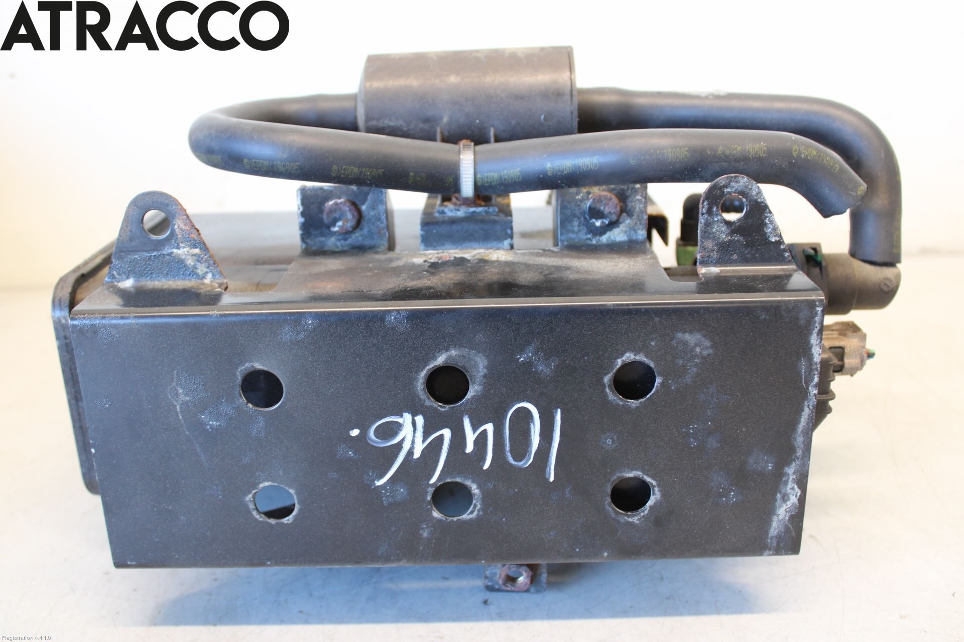 Mitsubishi OUTLANDER 13-21 Drivstoff Kolkanister