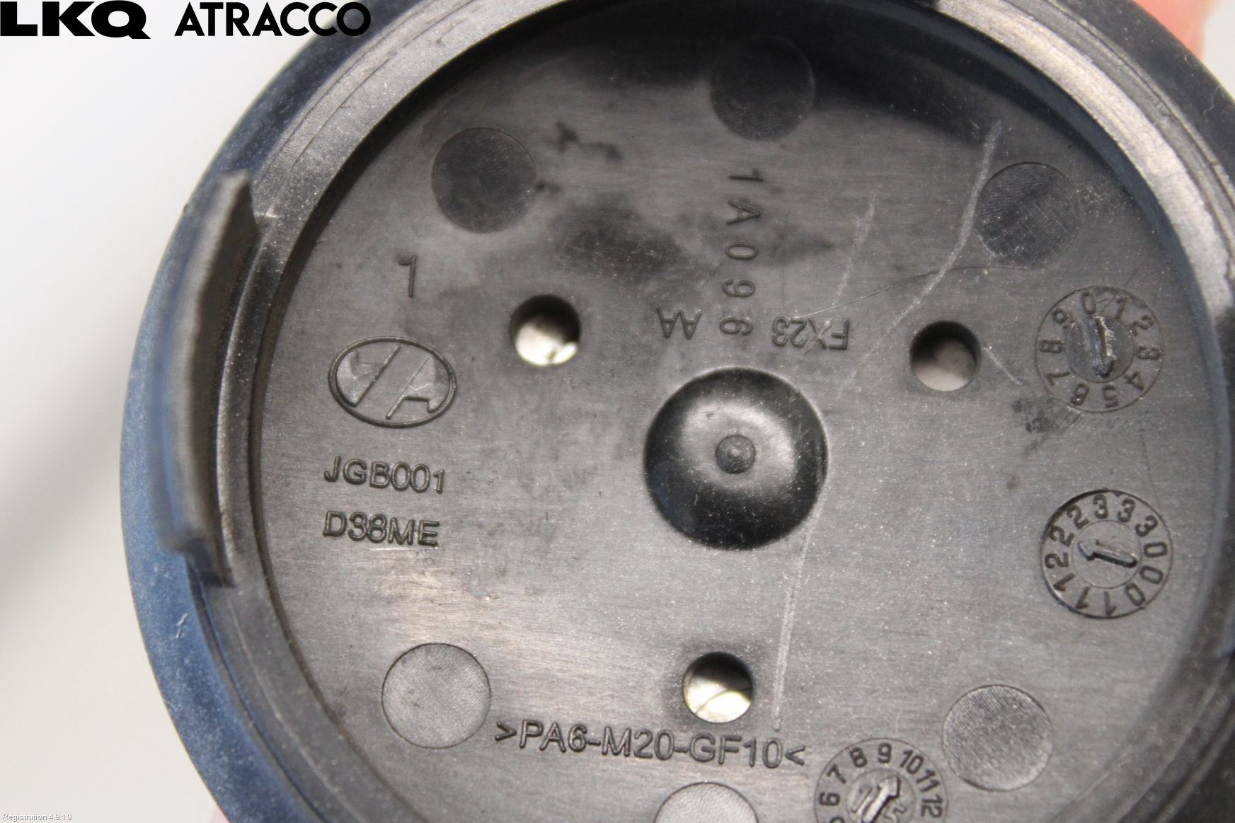 Jaguar XE (X760) 15-24 Hjulkapsel